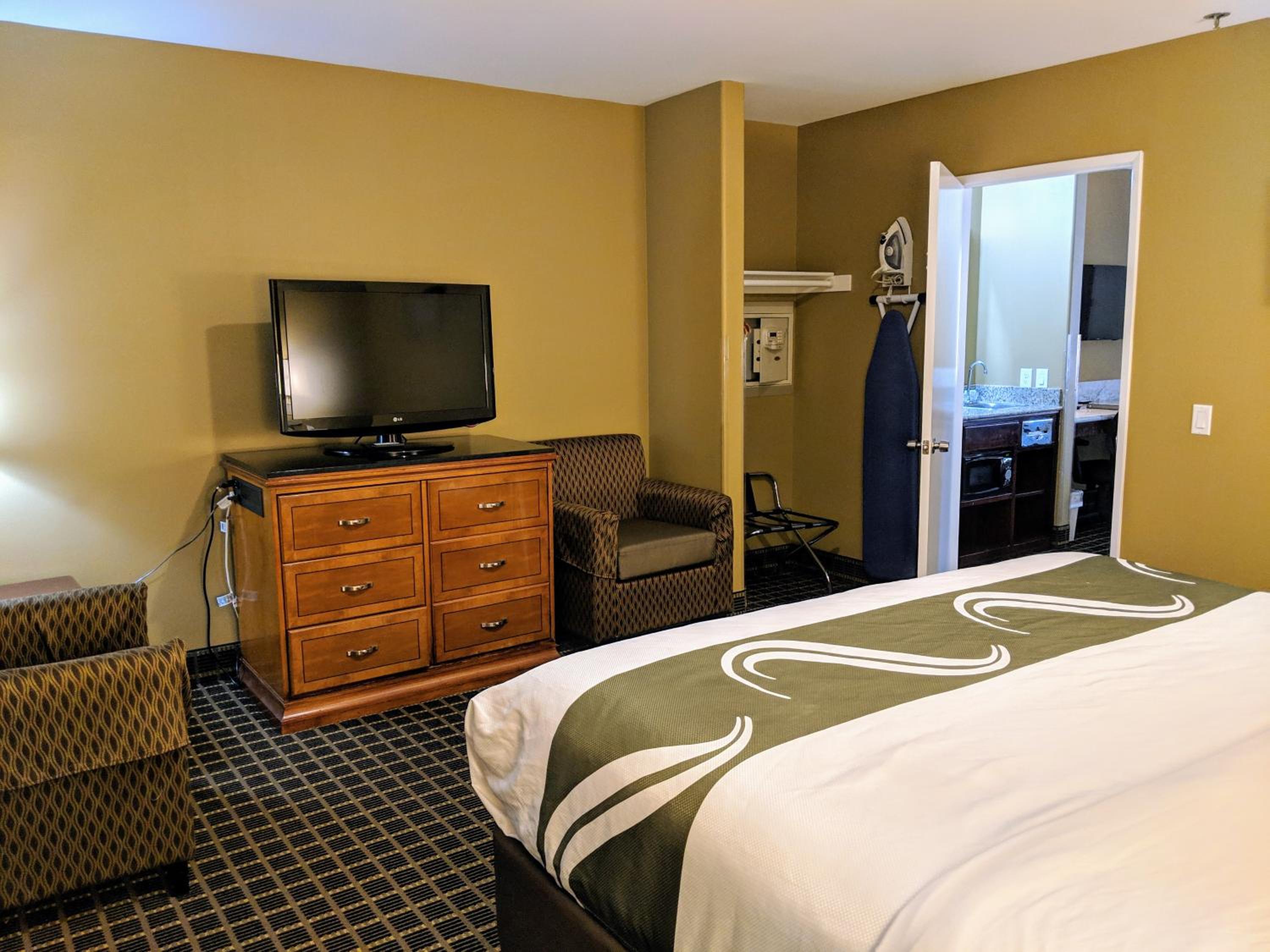 Family Suite - Non Smoking