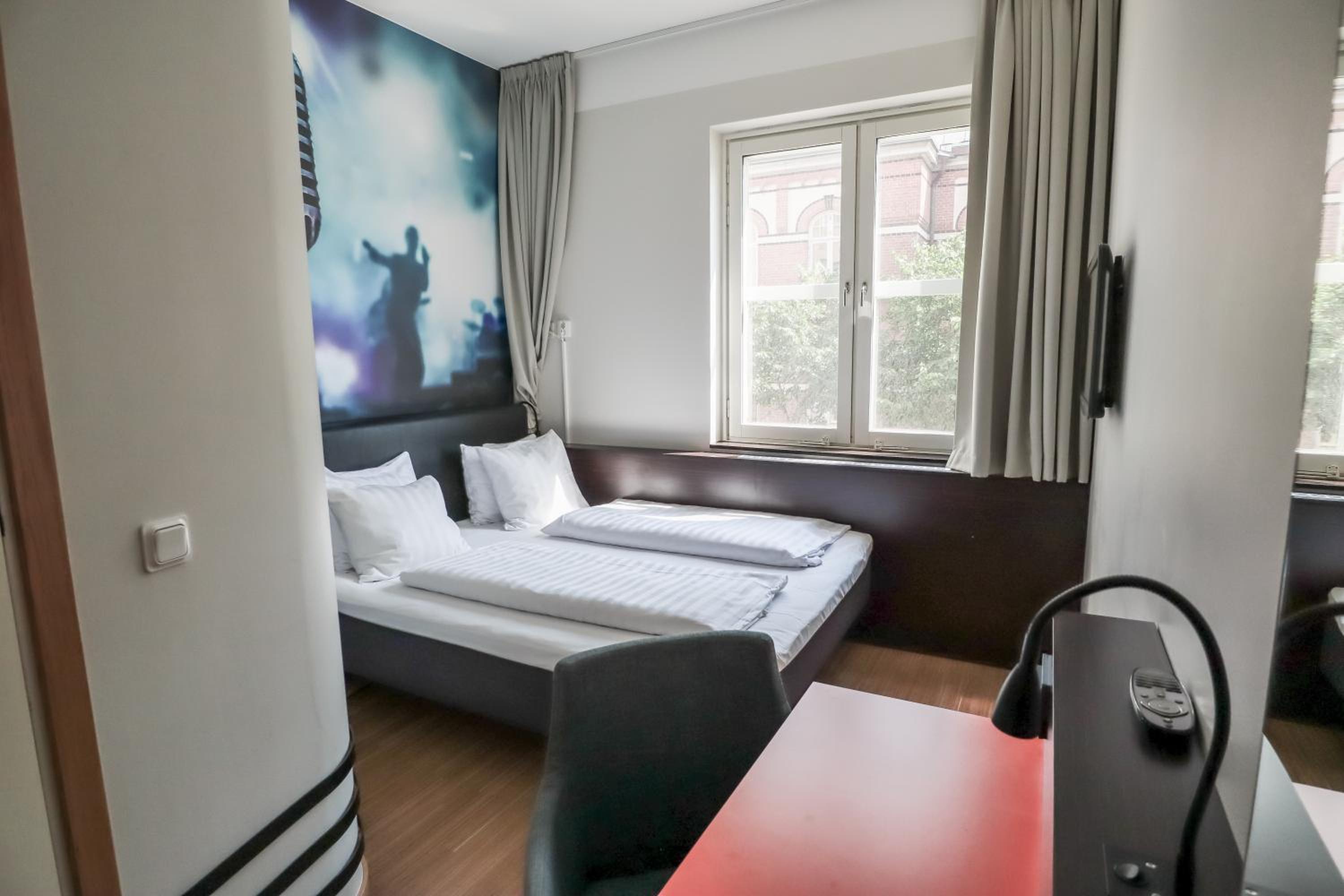 Compact Double Room