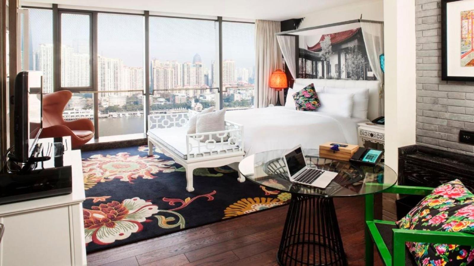 Premium King Room with River View