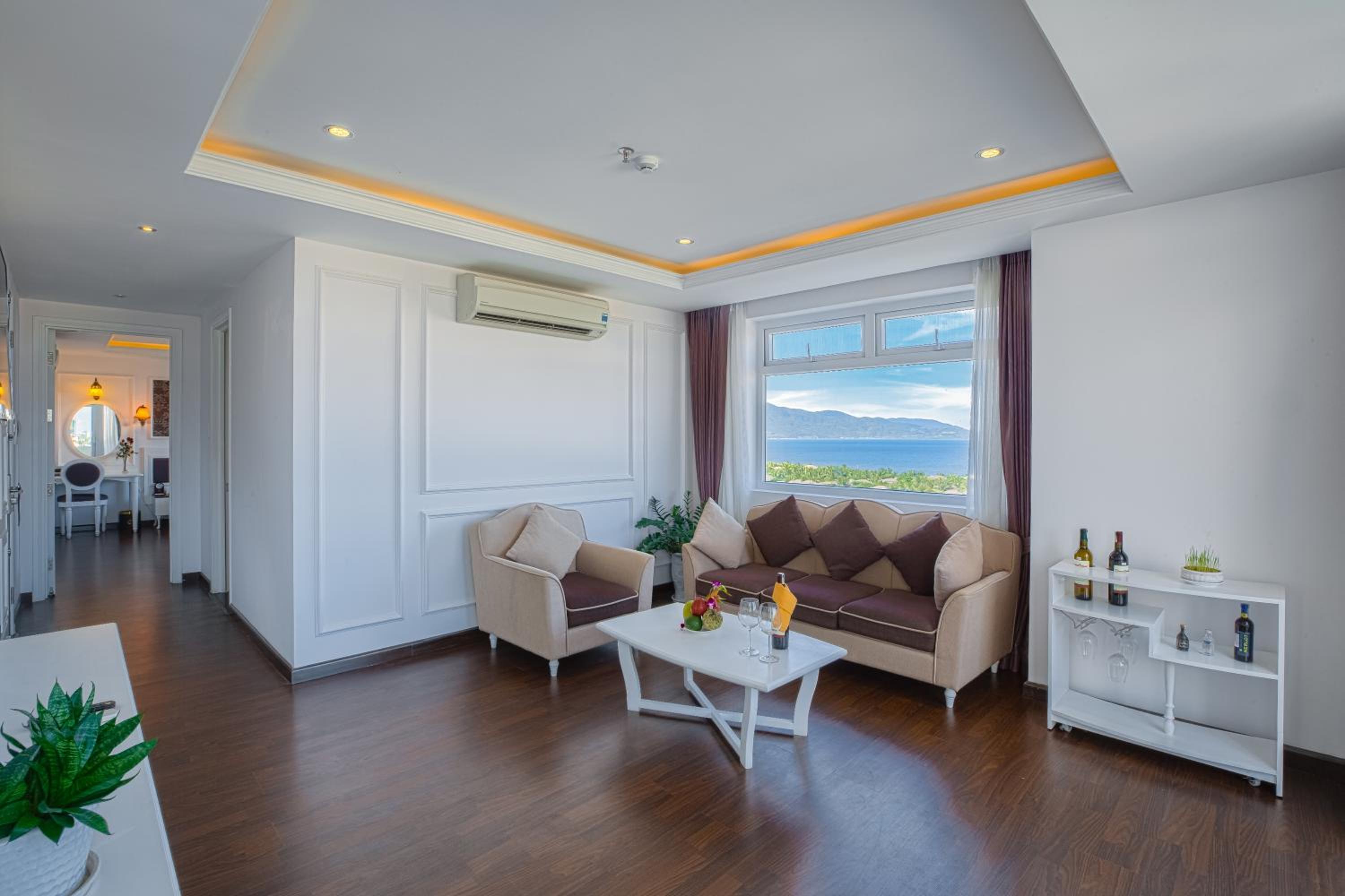 Suite with Sea View