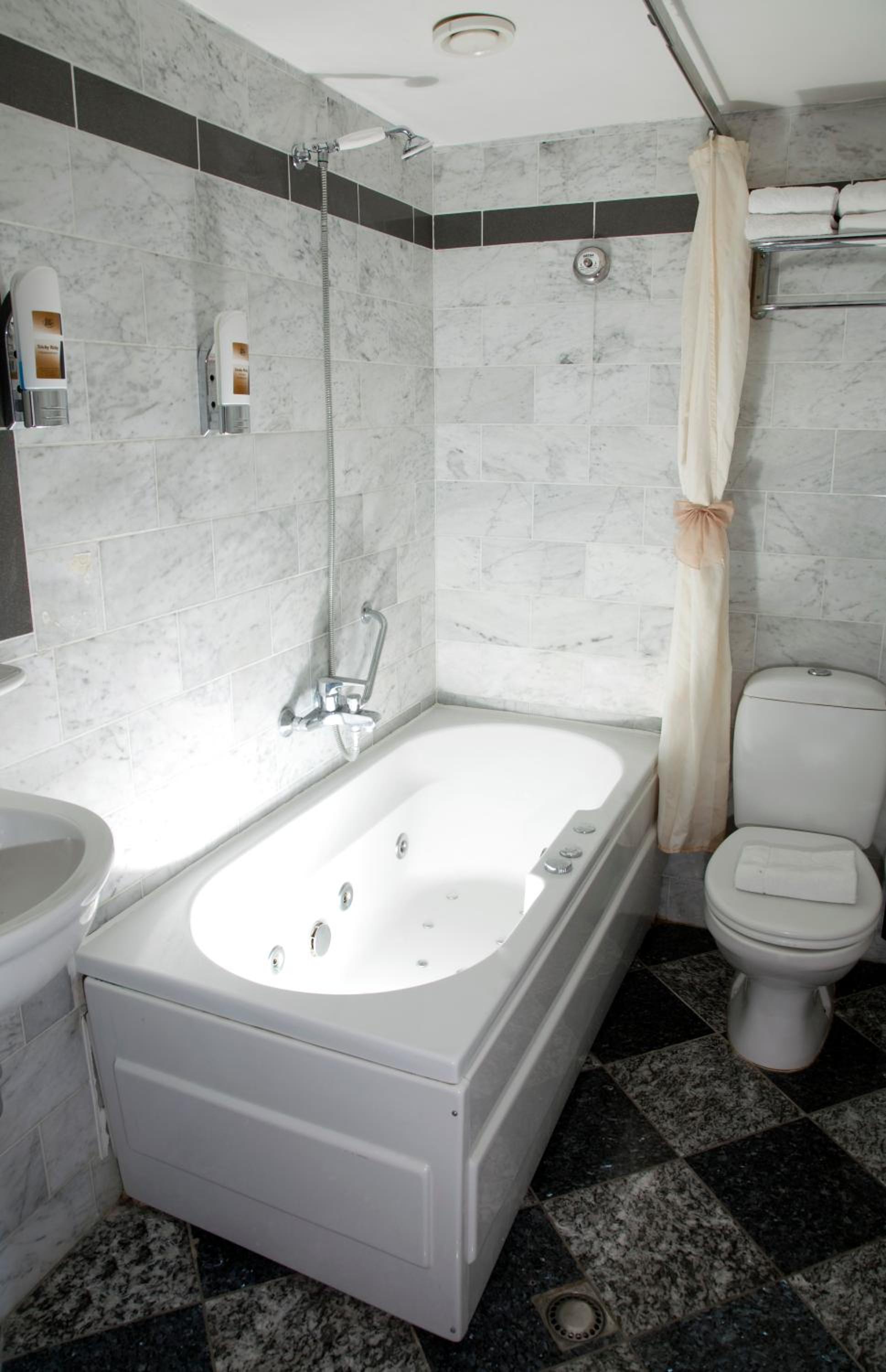 Double/Twin Comfort Room