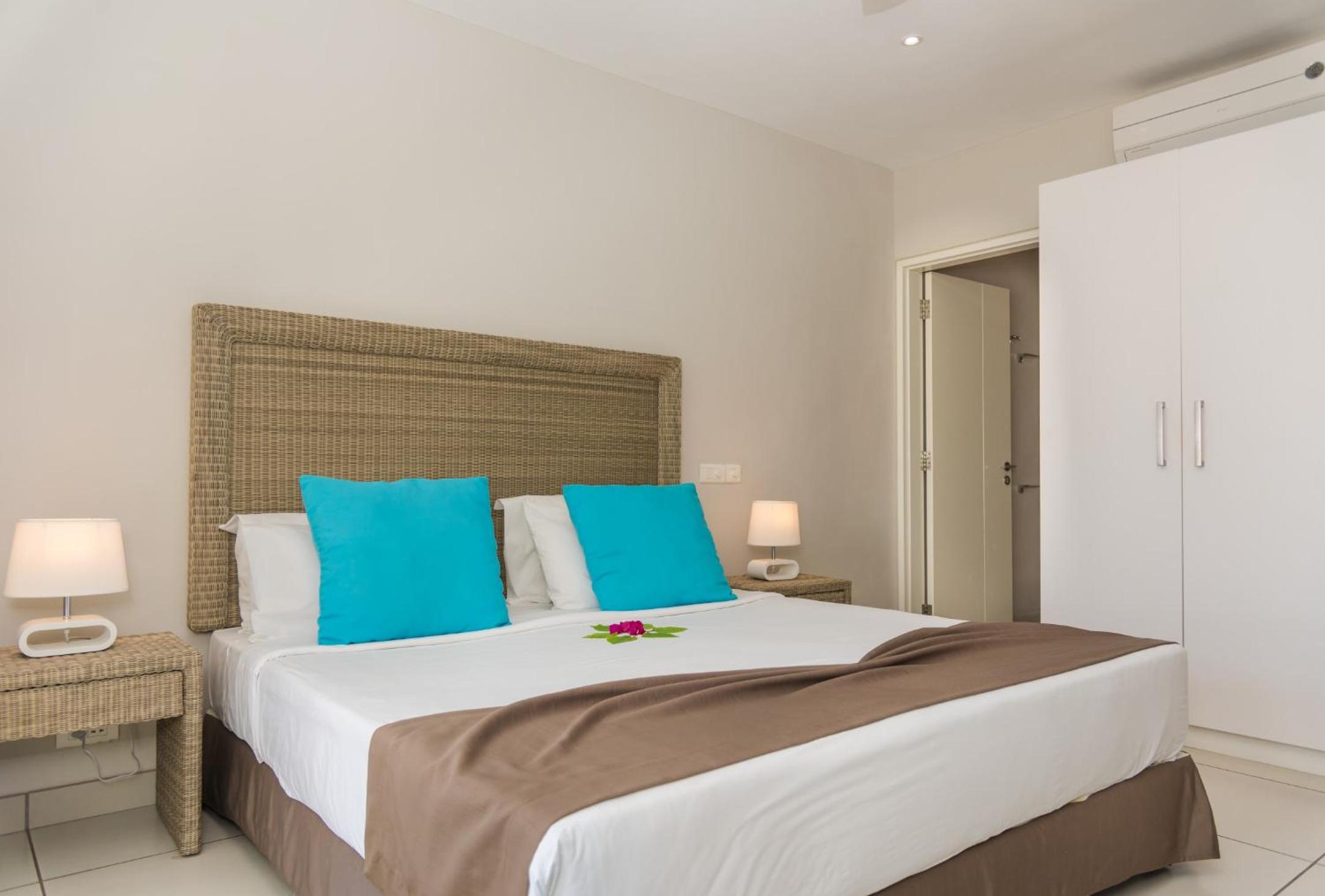  Garden View Solarium