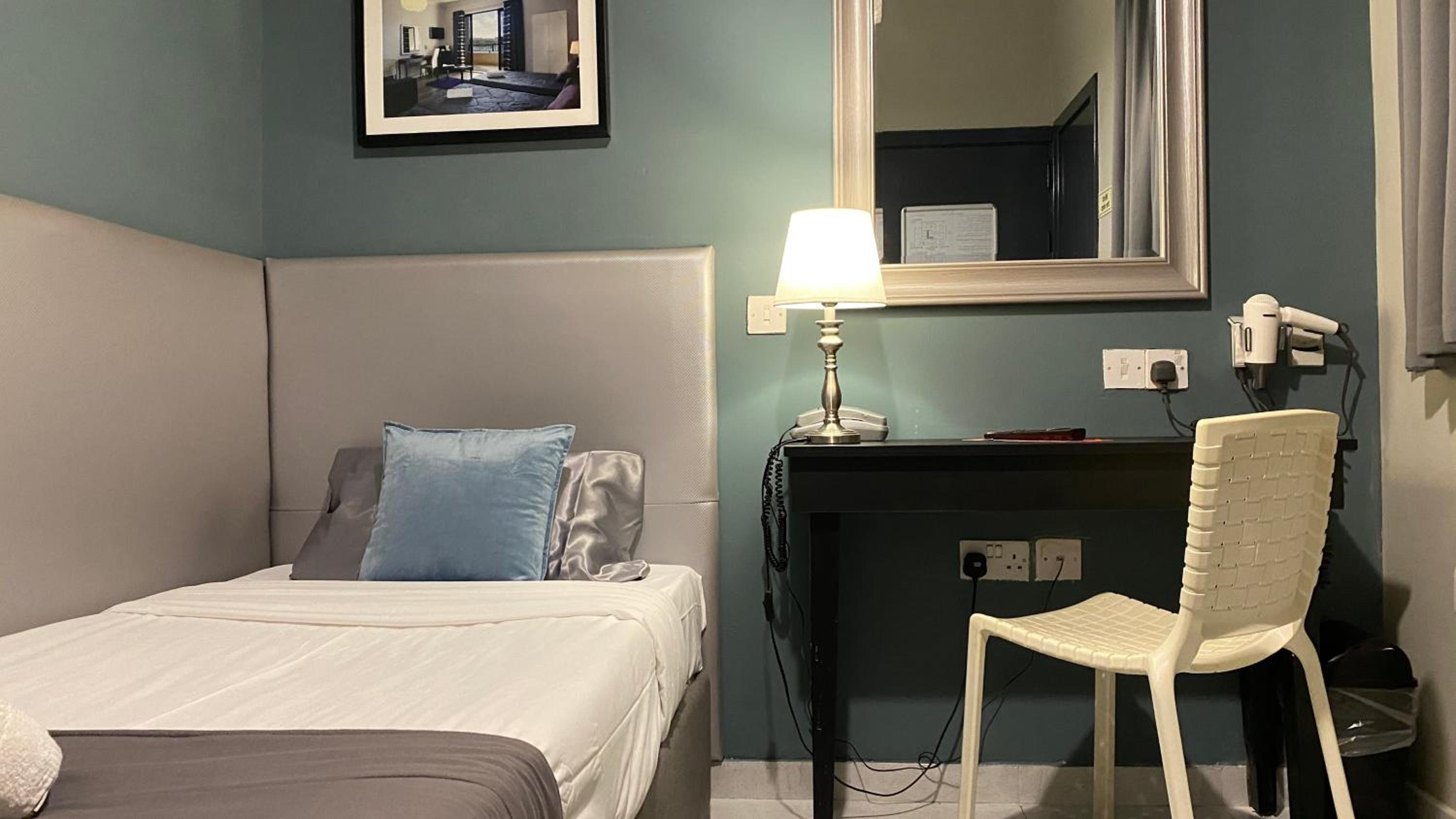 Small Economy Single Room 