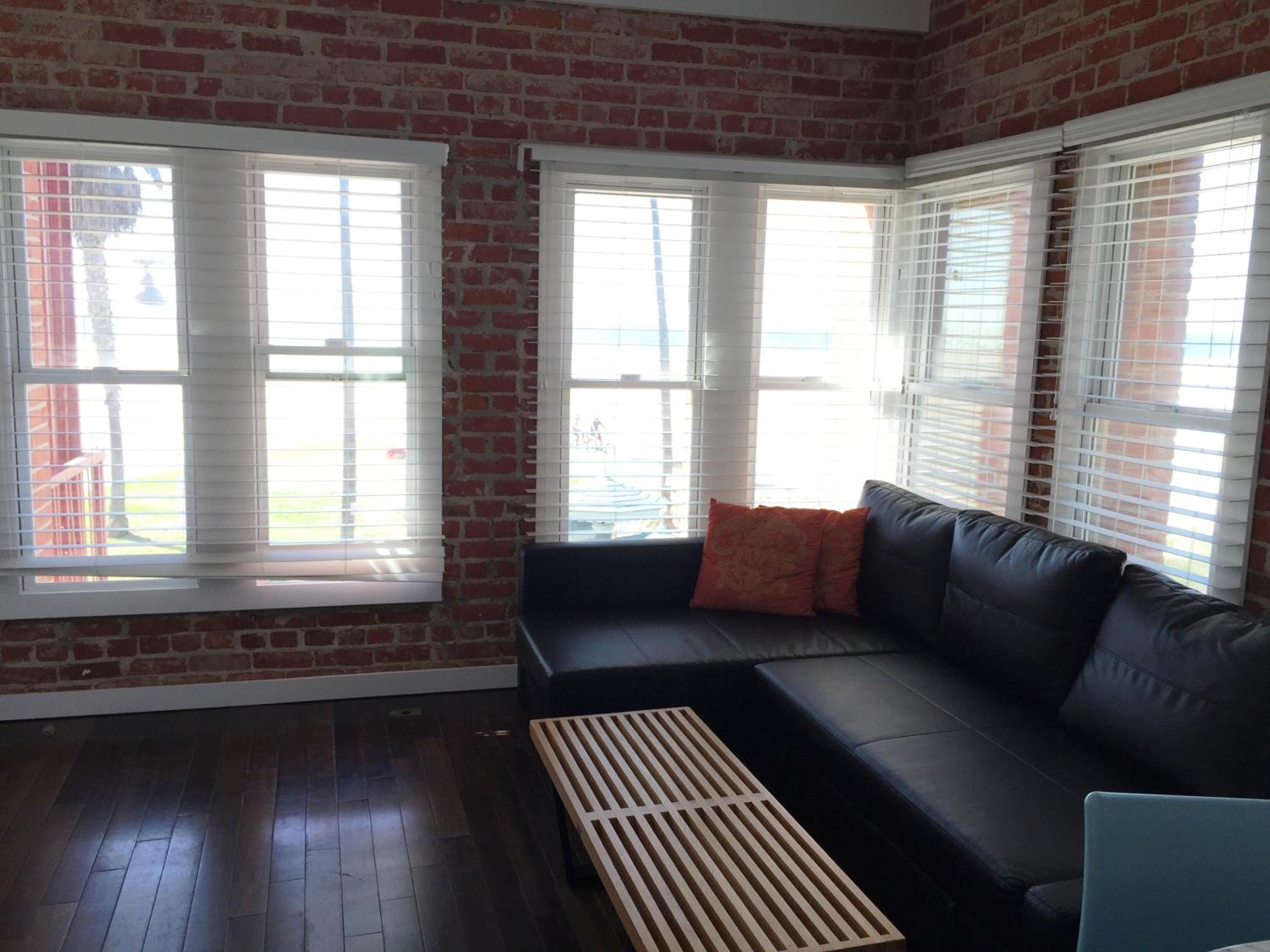 Oceanfront View Studio Suite