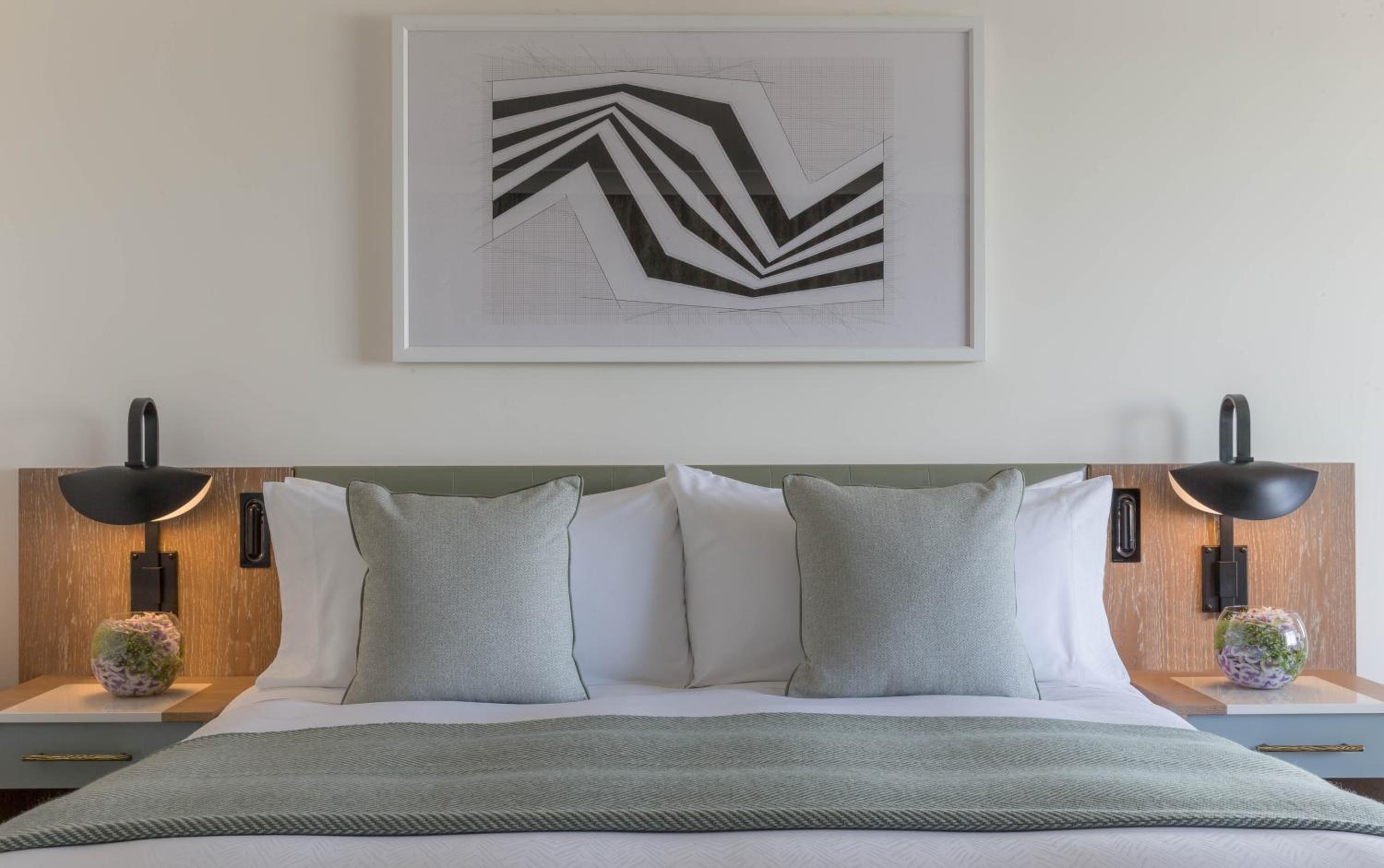 Premier King Room with View