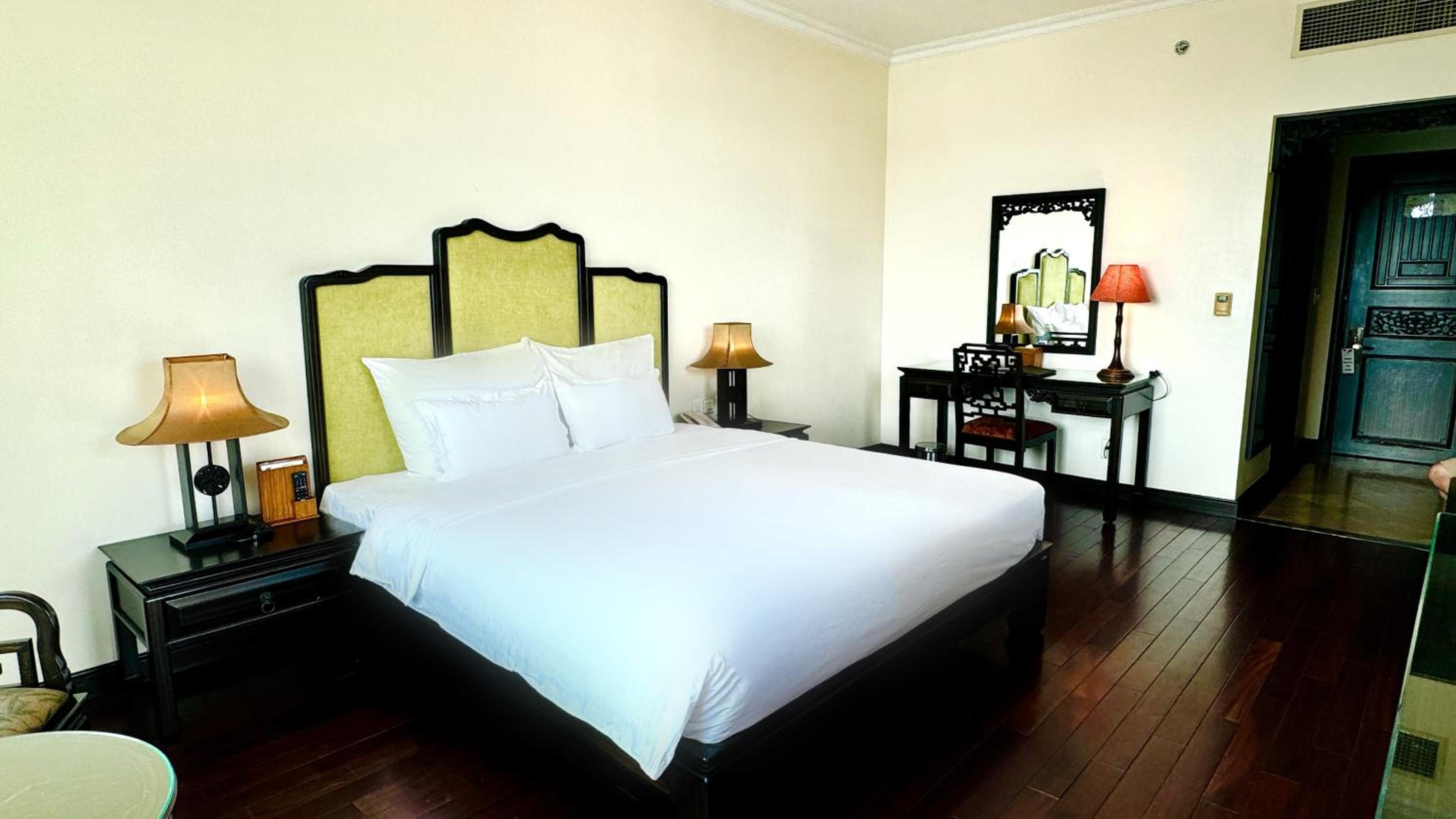 Deluxe Double City View