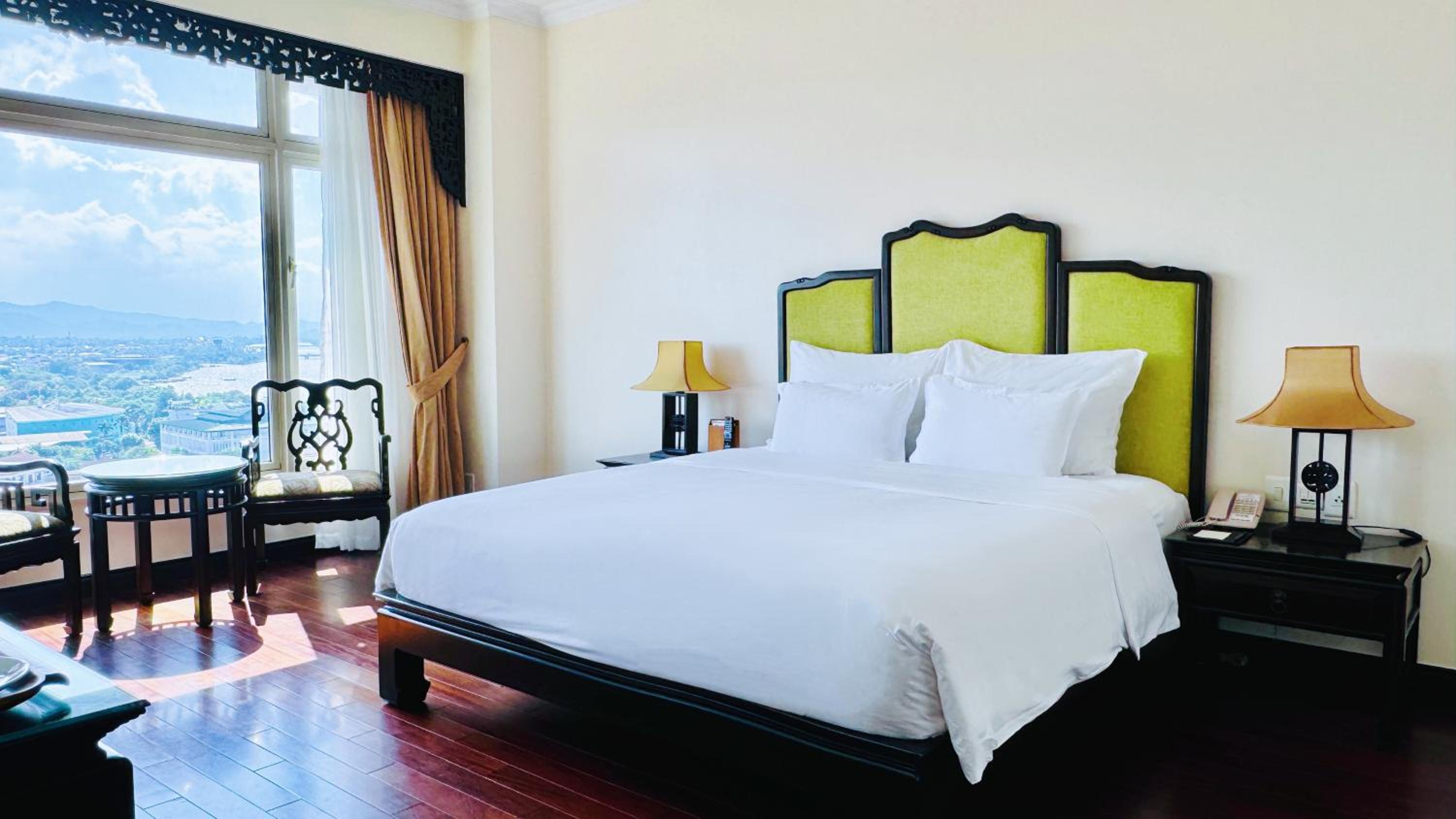 Deluxe Double with River View