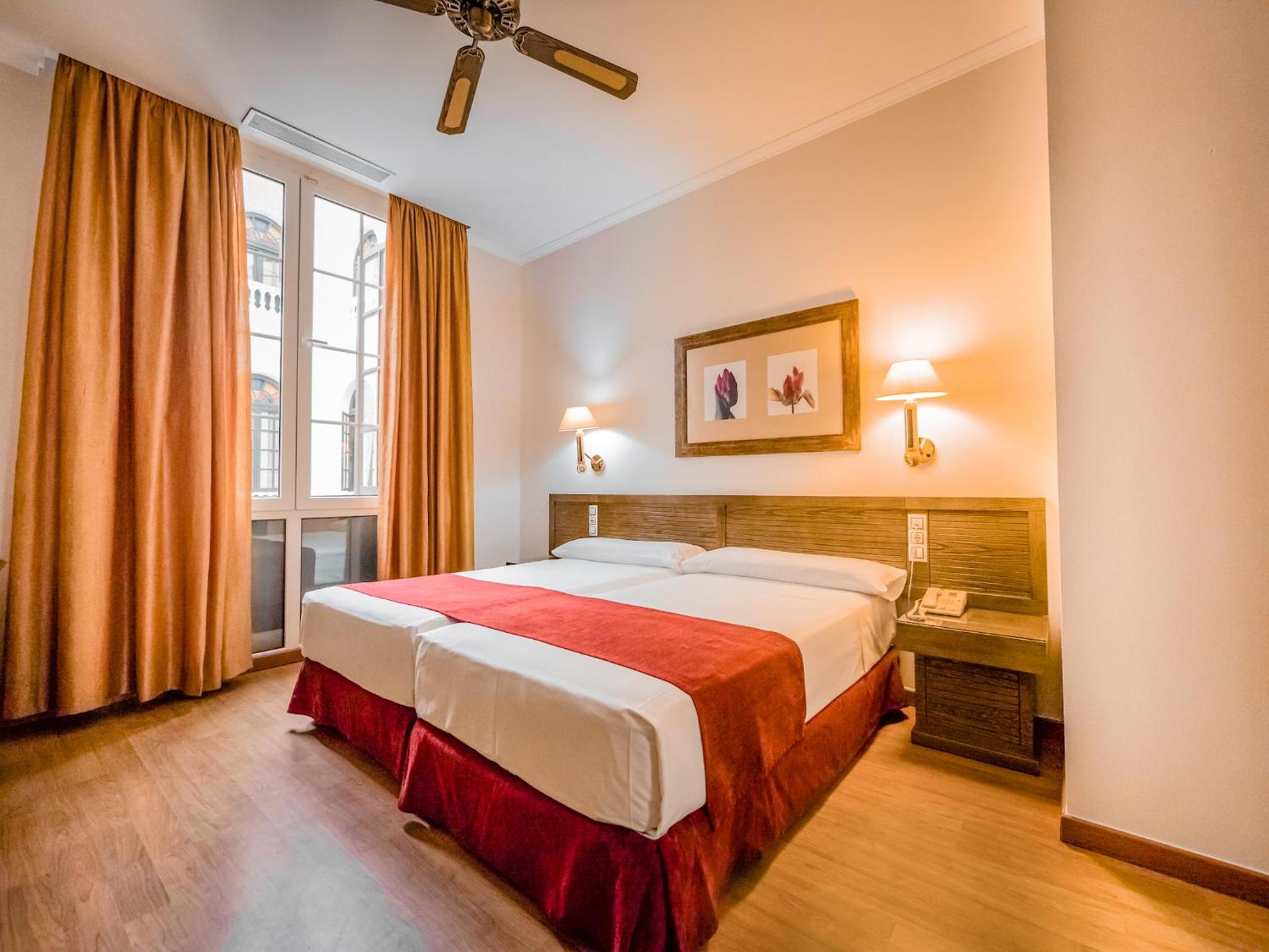 Single Room with Two Beds