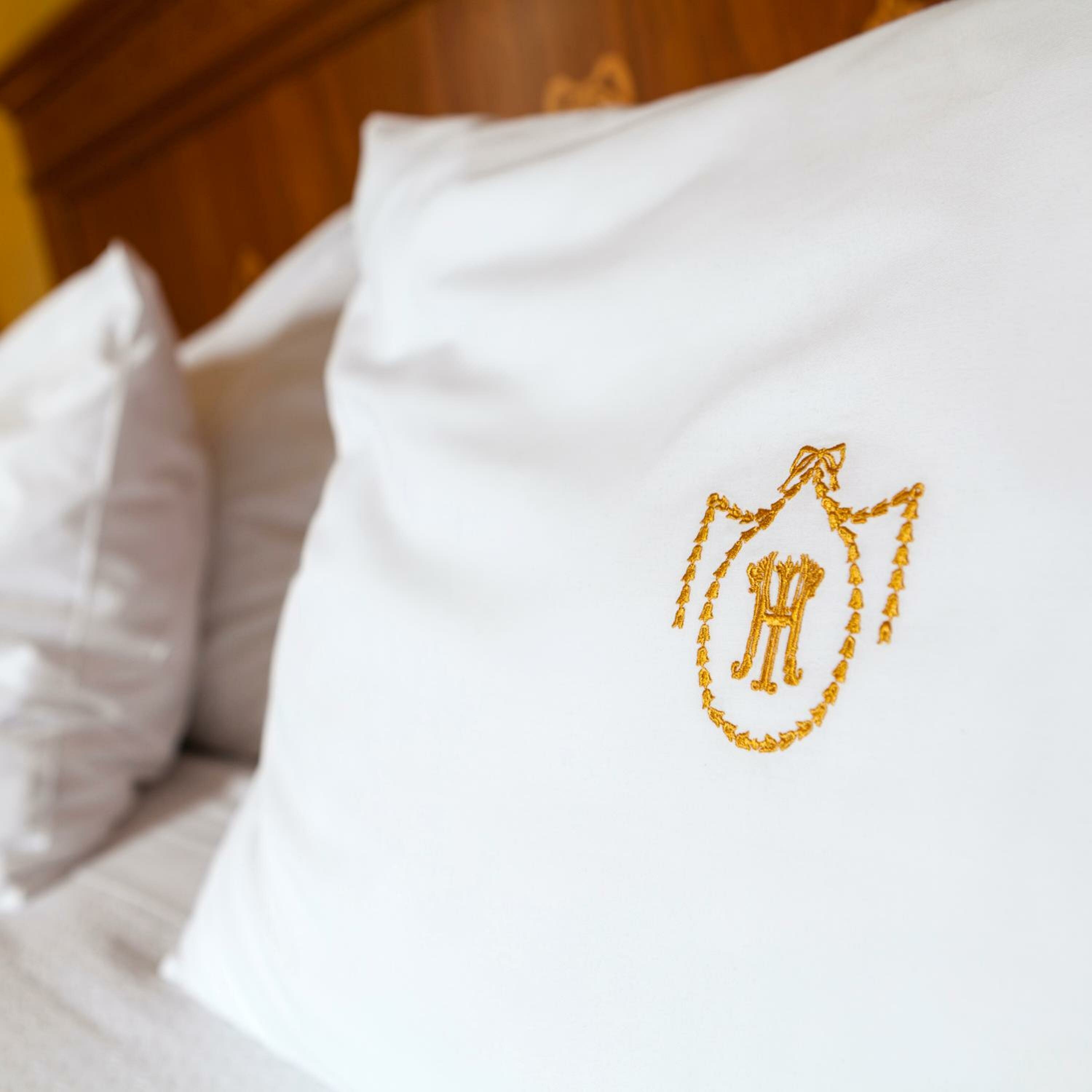 Classic Double - Single Use 