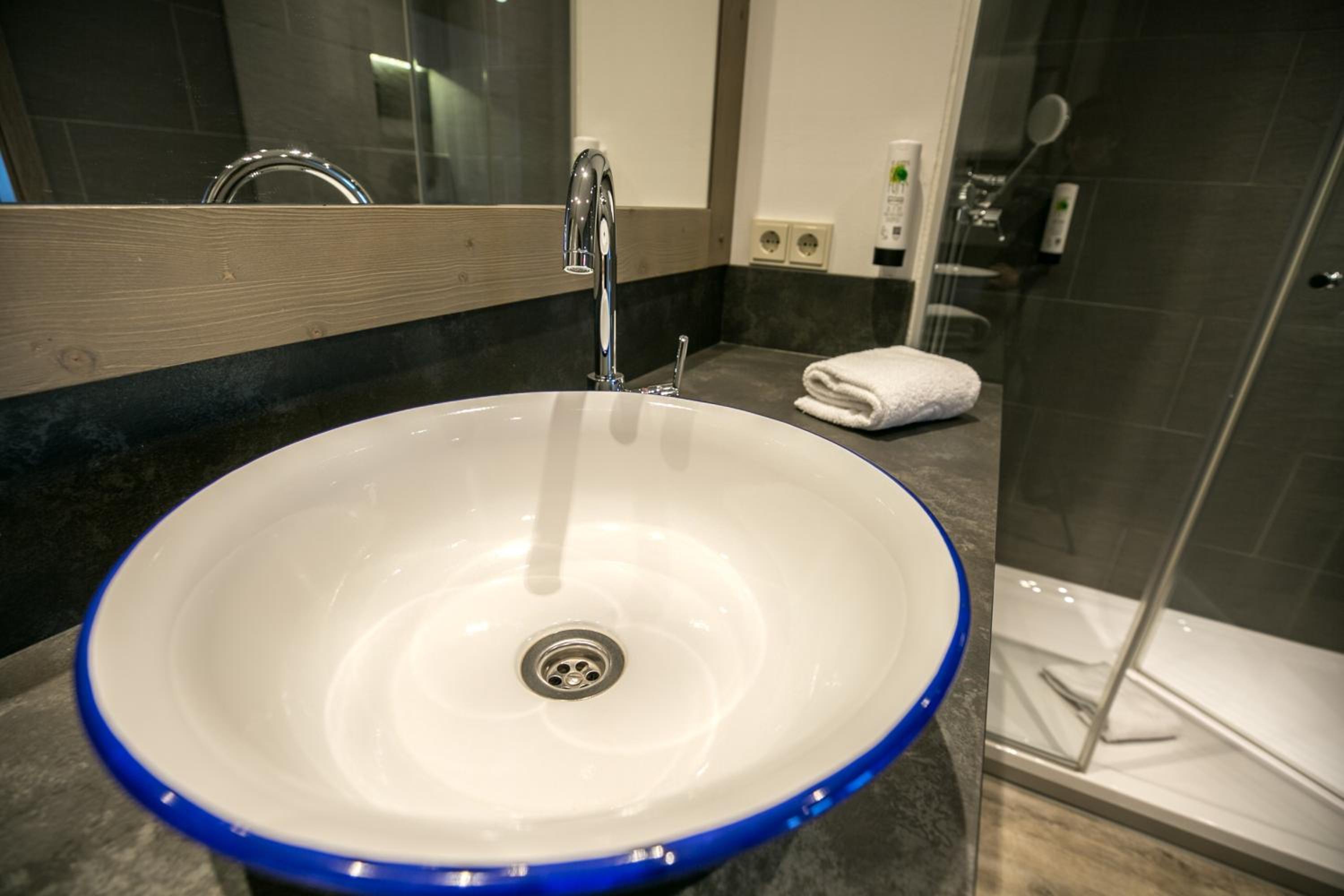 Large Double Room (Relax Alm)