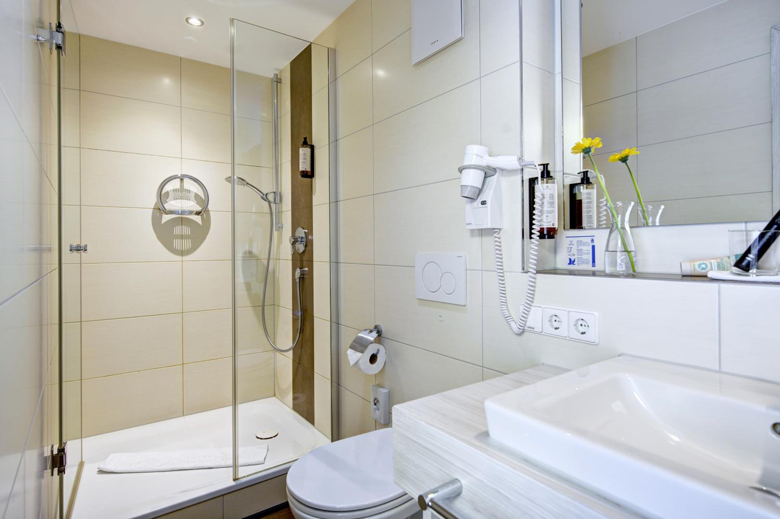 Riverside Double Room Classic