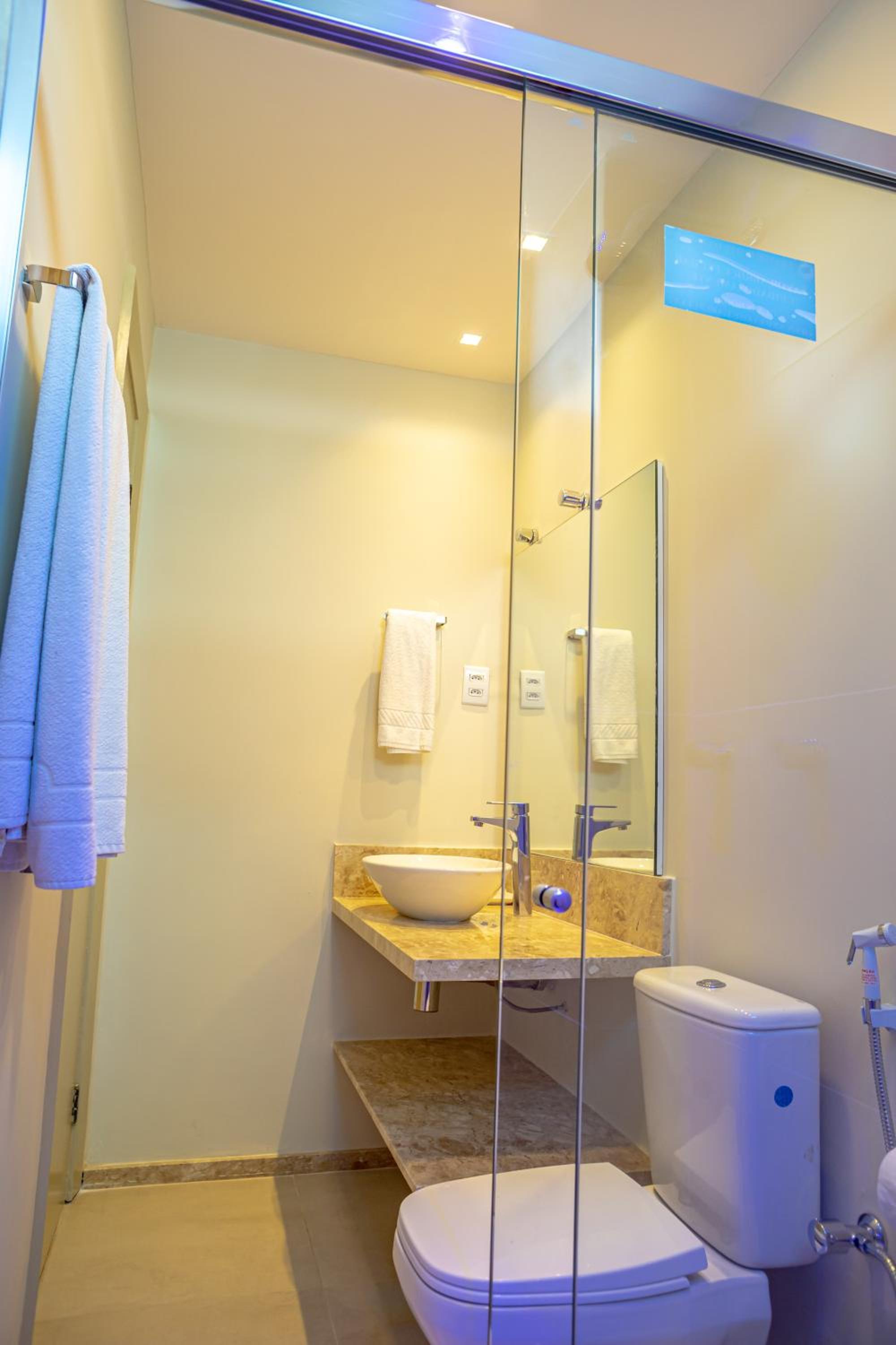 Superior Twin Room with pool view