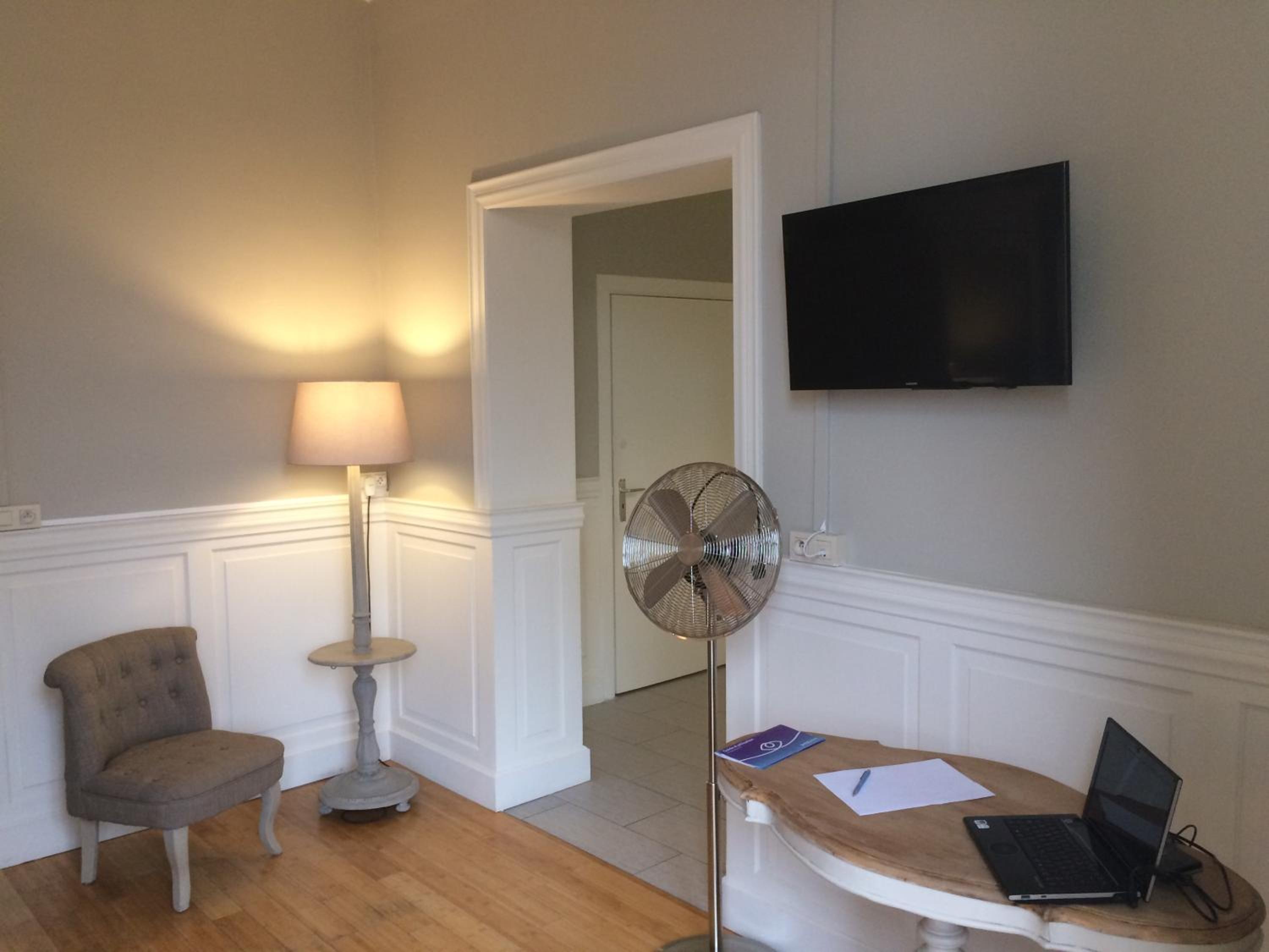 Suite with City View