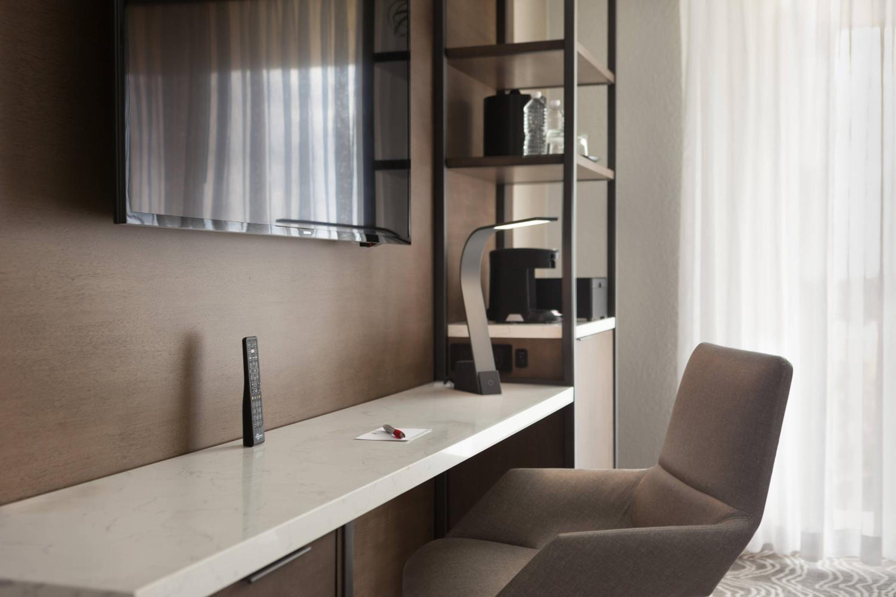 King Room with Sofa Bed - Hearing Accessible