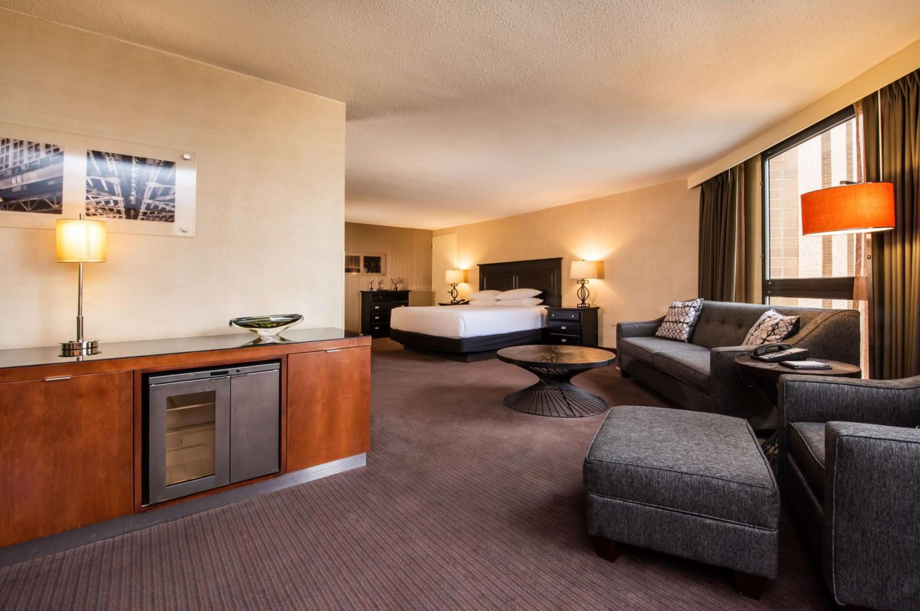 Skyline Junior Suite