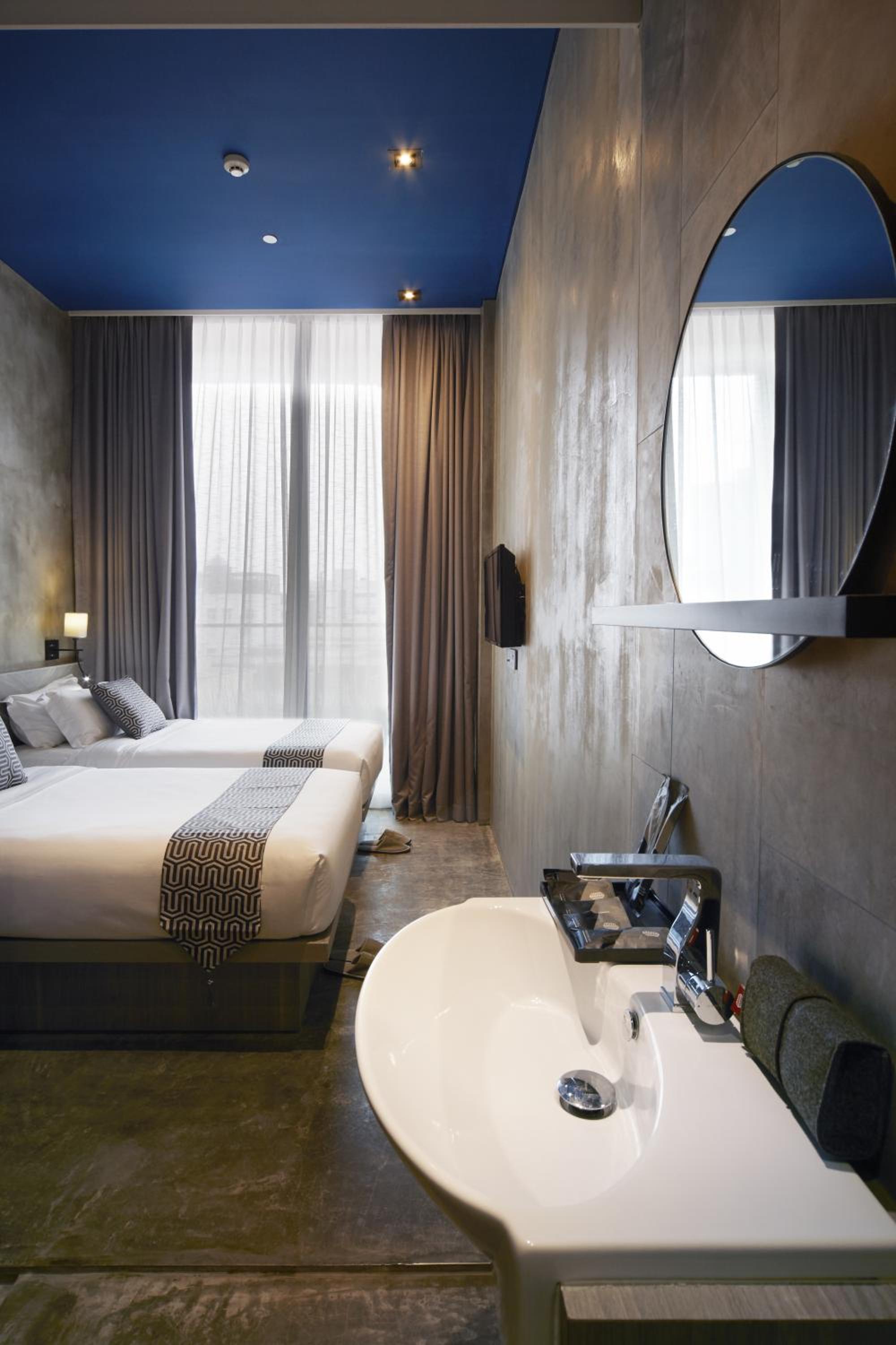 Superior Twin Room with Balcony