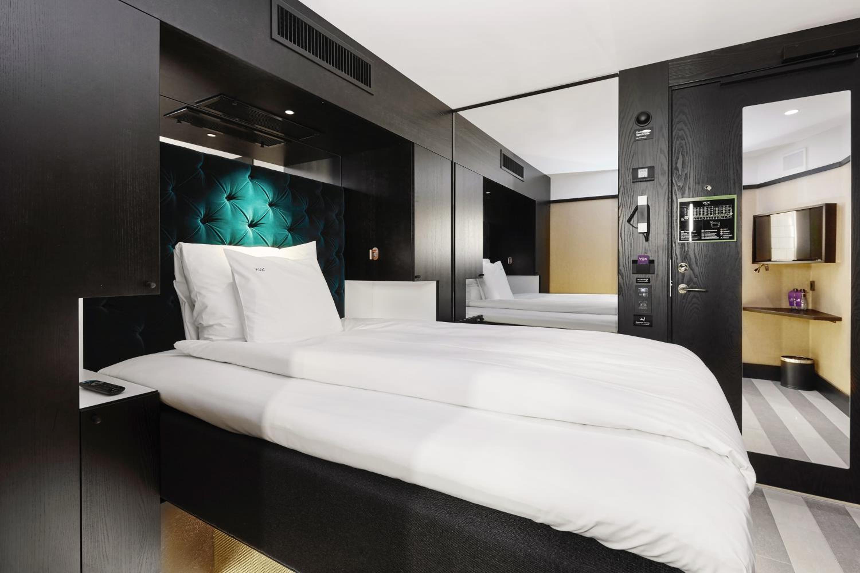 Small Double Room without Window
