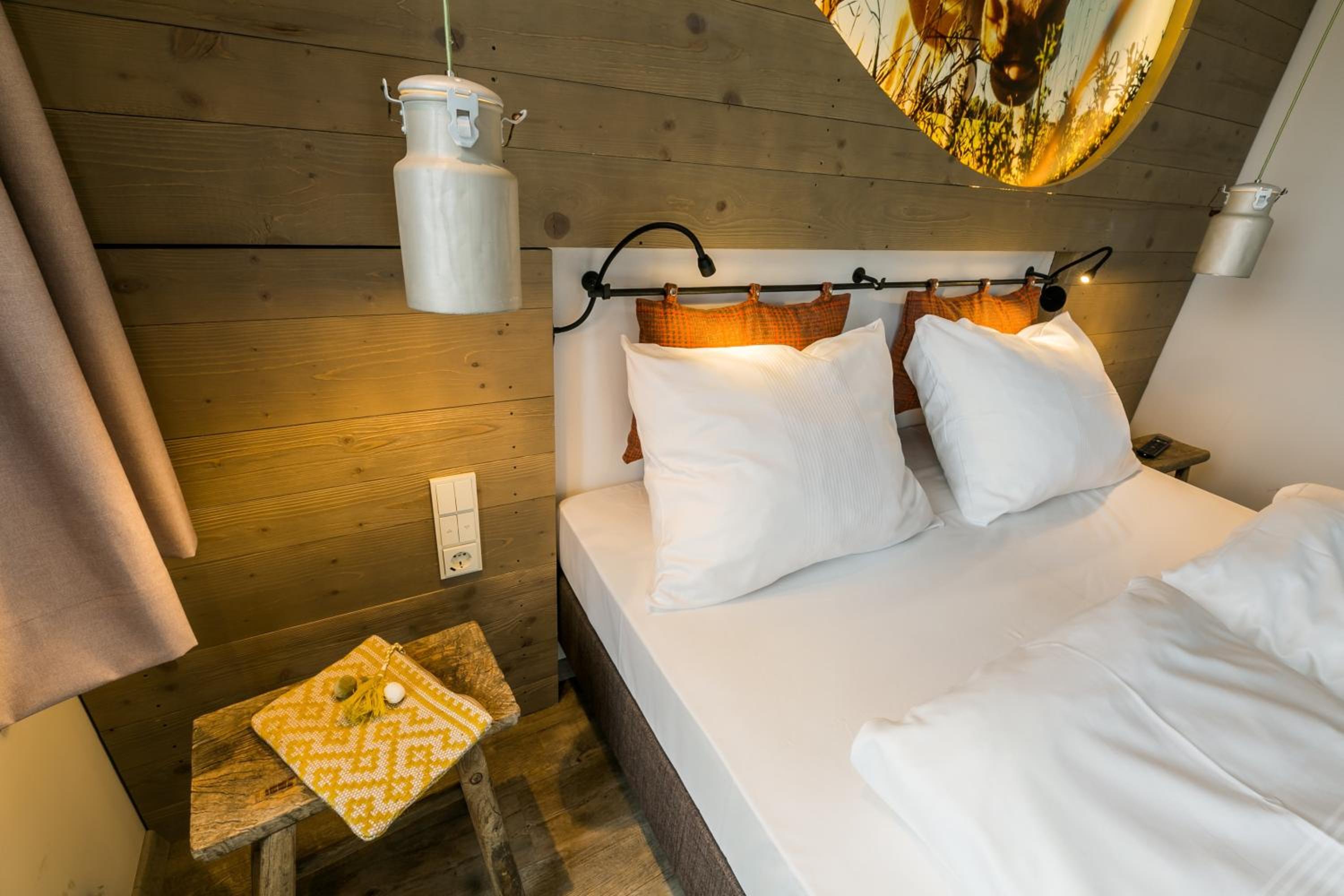 Deluxe Double Room (Sky View Alm)