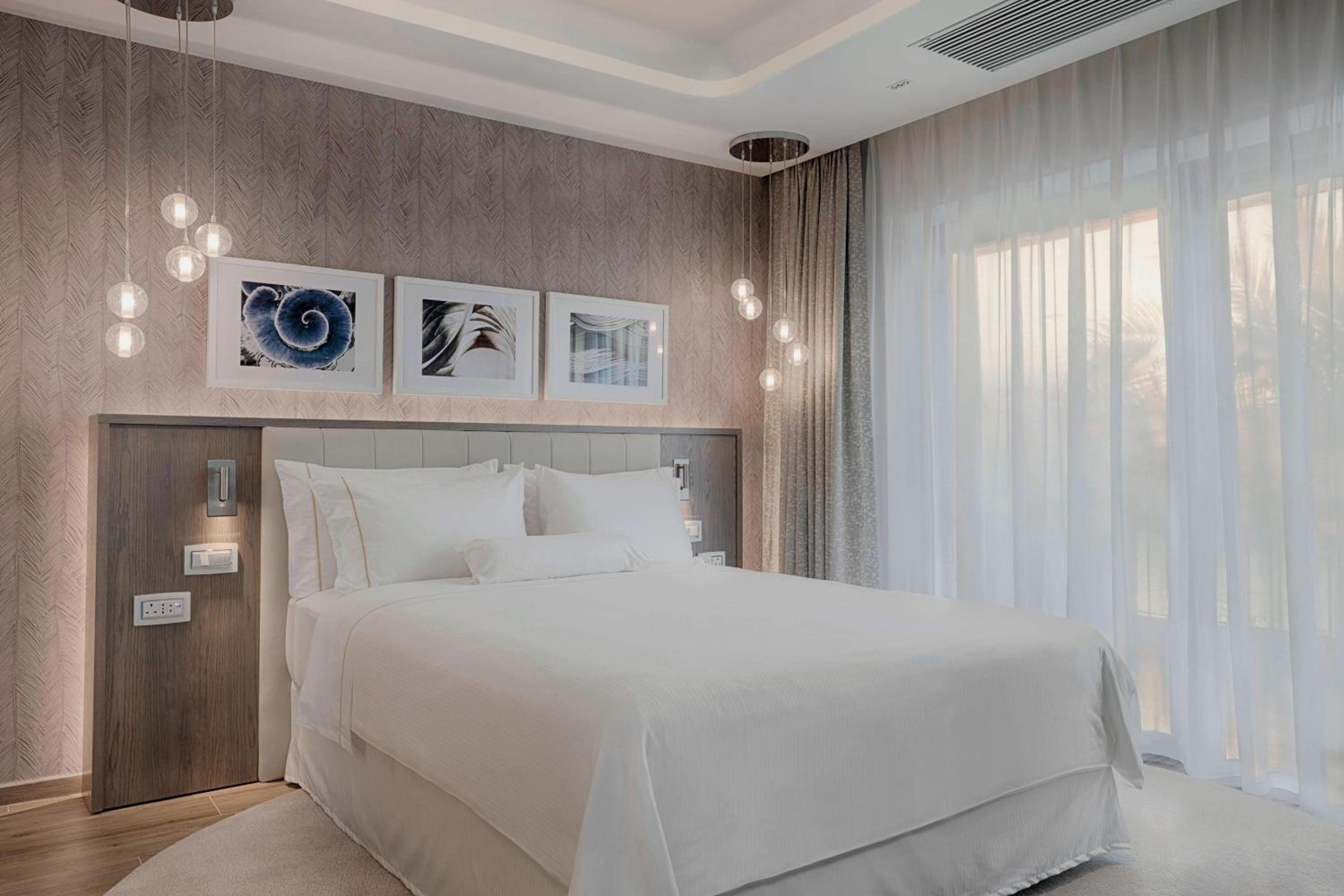 Two Bedroom Luxury Suite, 2 Bedroom Larger Suite, Sea view