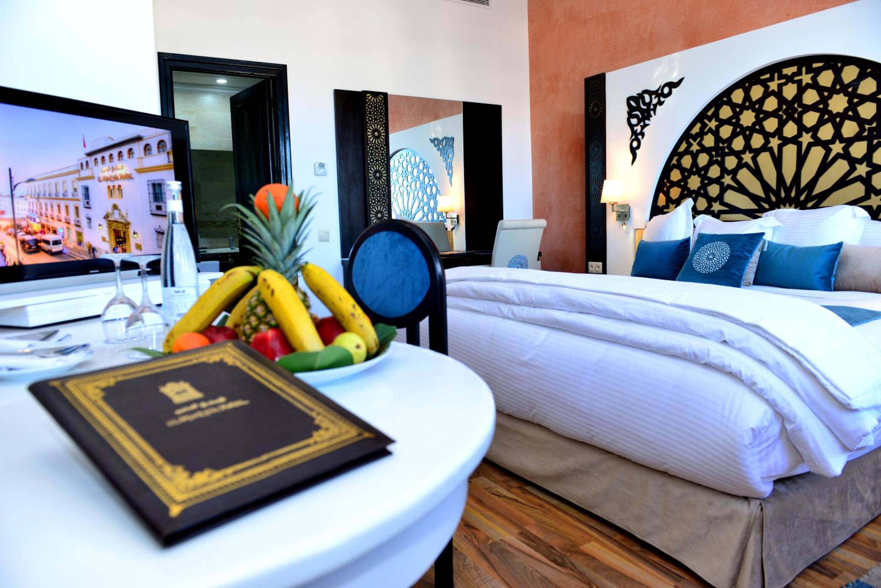 Senior Suite (2 Adults)