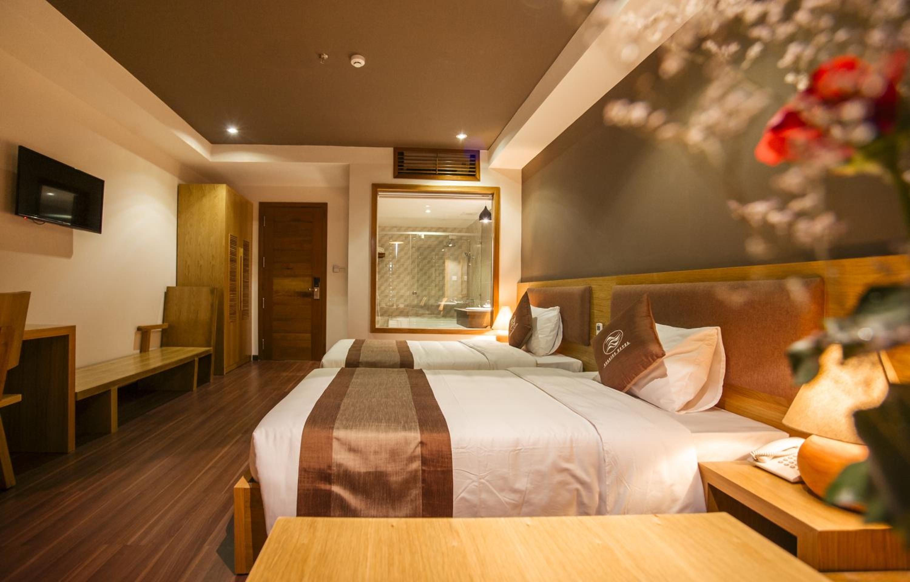 Senior Deluxe Sea View Room