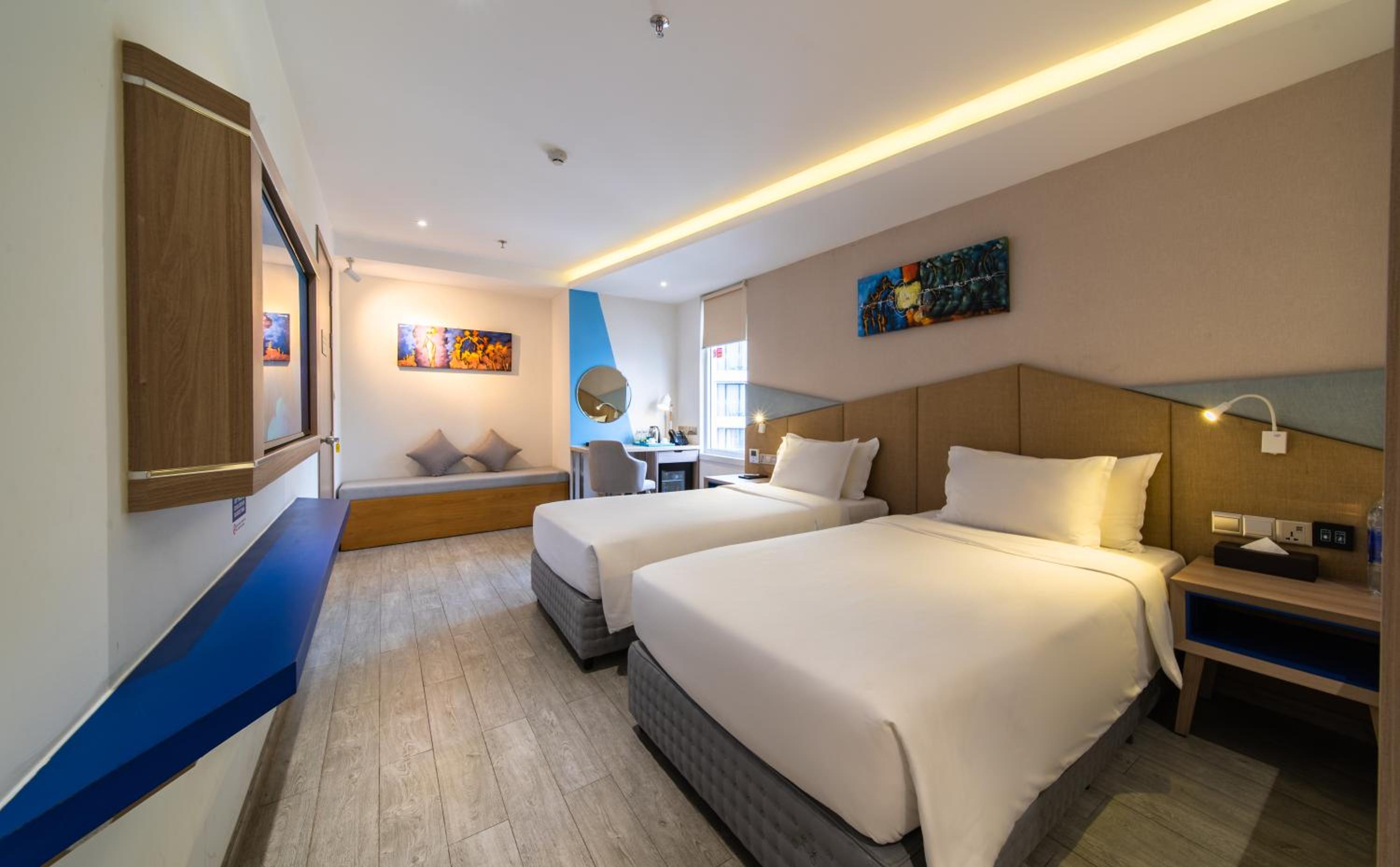 Family Connecting Room 