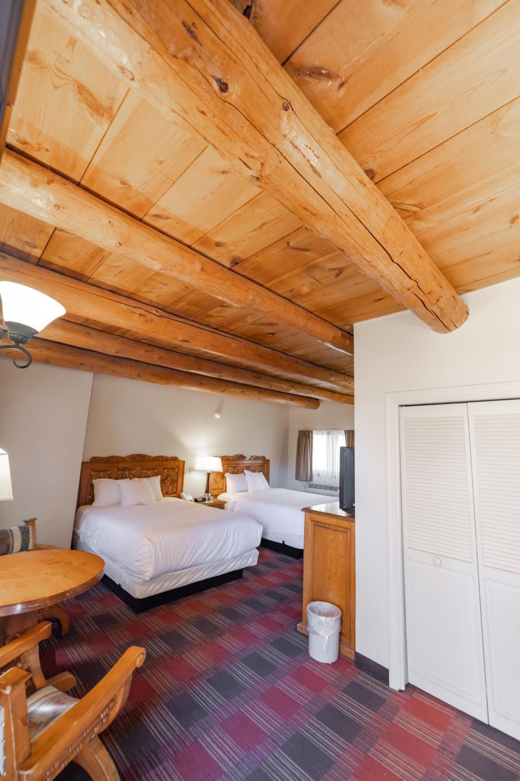 Queen Room with Garden View