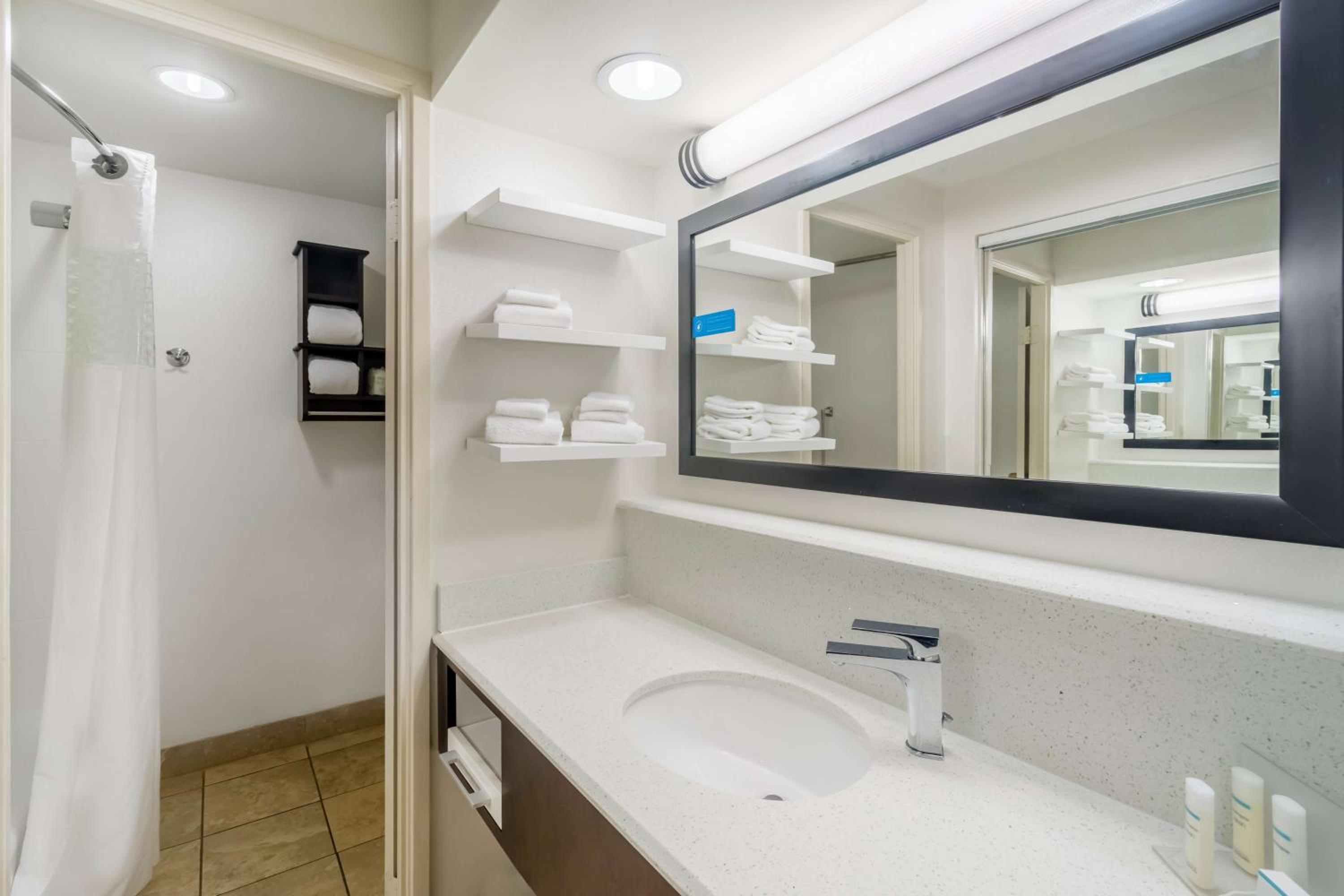 Double Room with Two Double Beds - Hearing Access/Non-Smoking