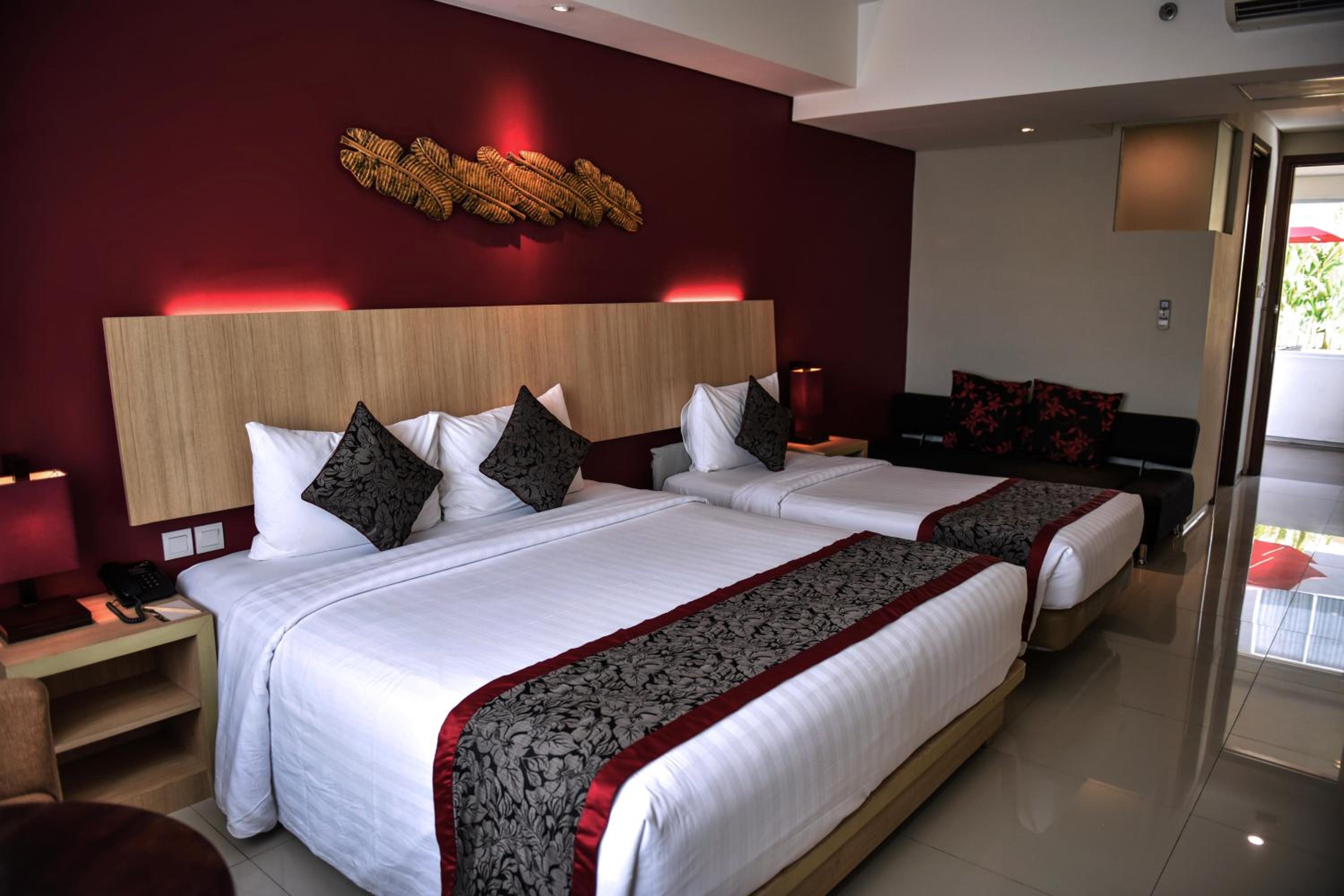 Family Deluxe Triple