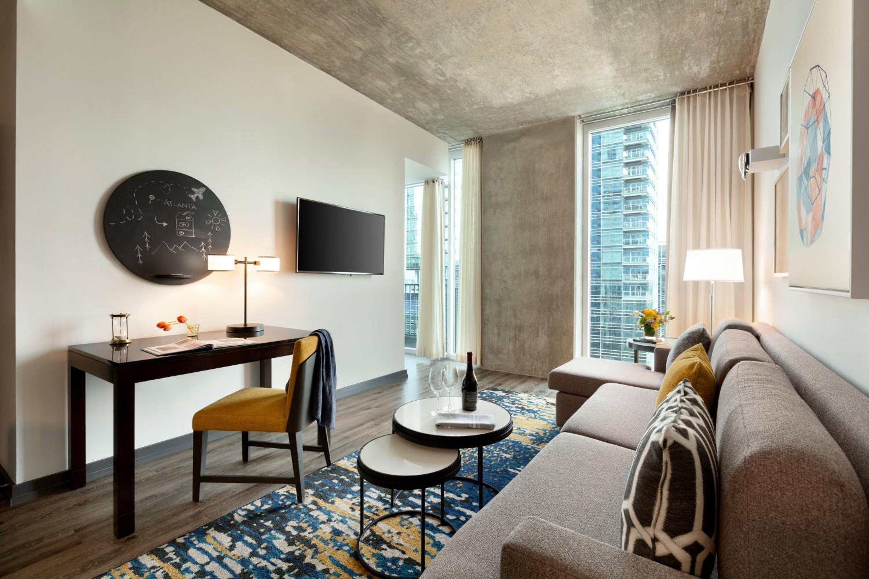 One-Bedroom King Suite with City View