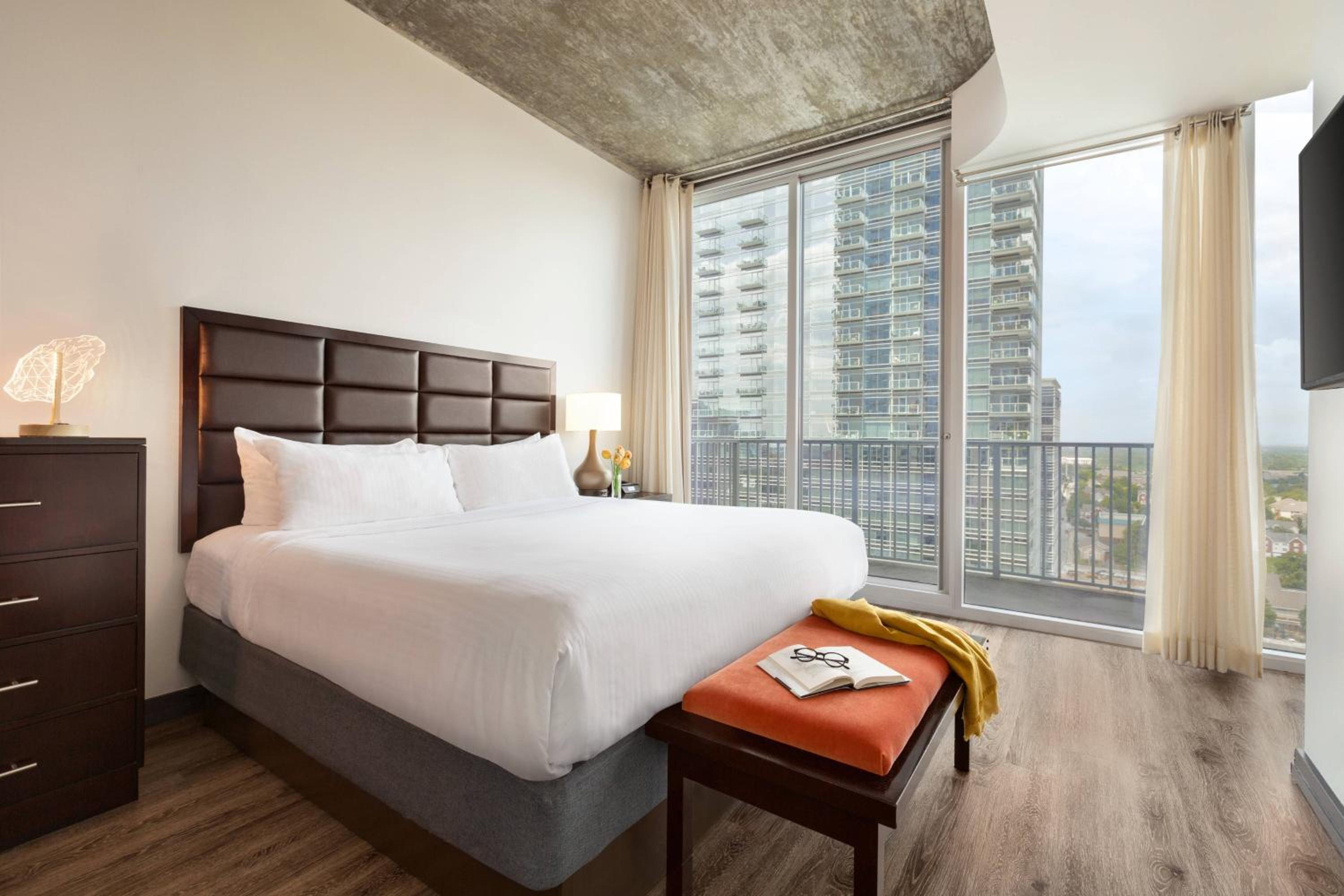 One-Bedroom King Suite with City View