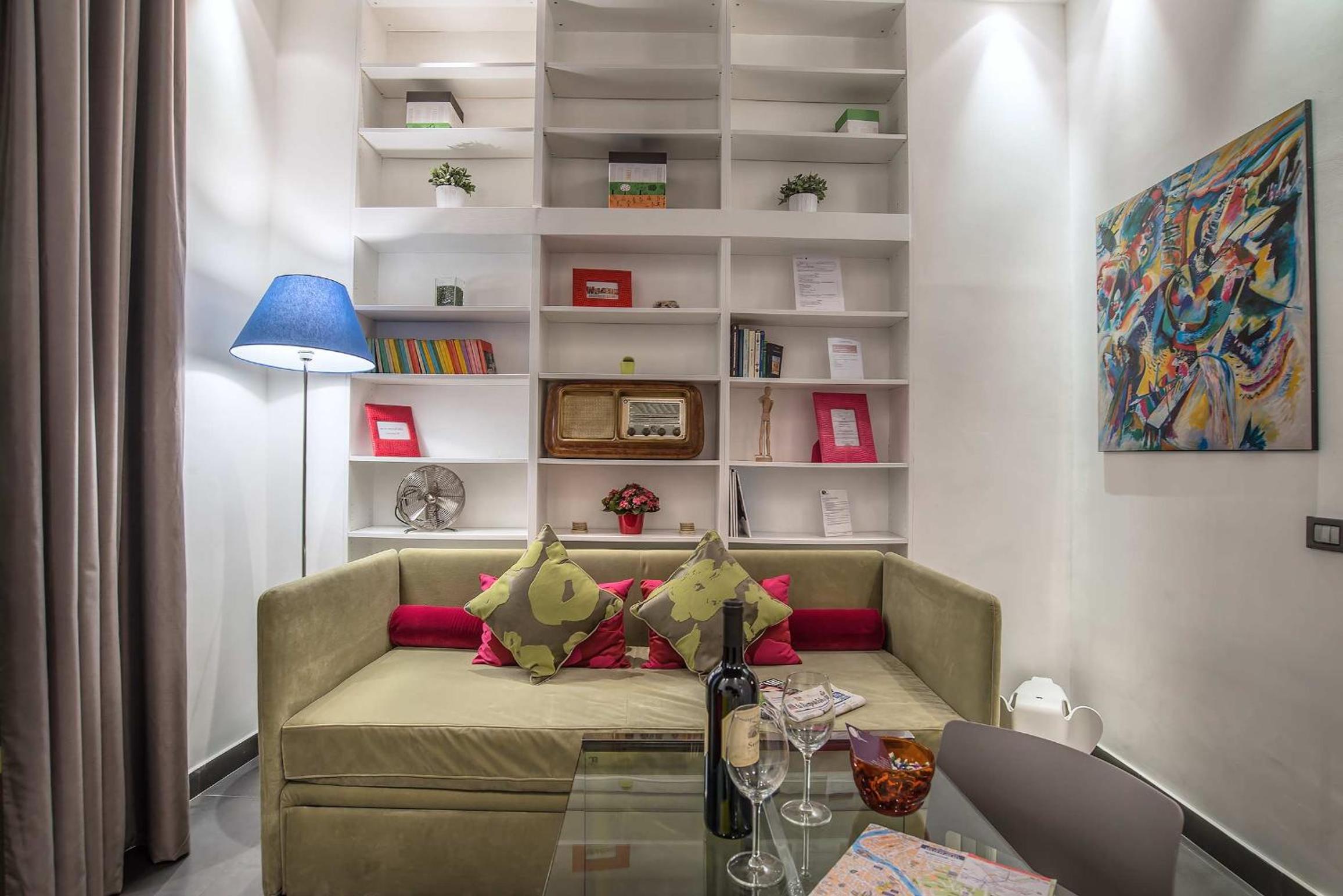 One-Bedroom Apartment - Annex