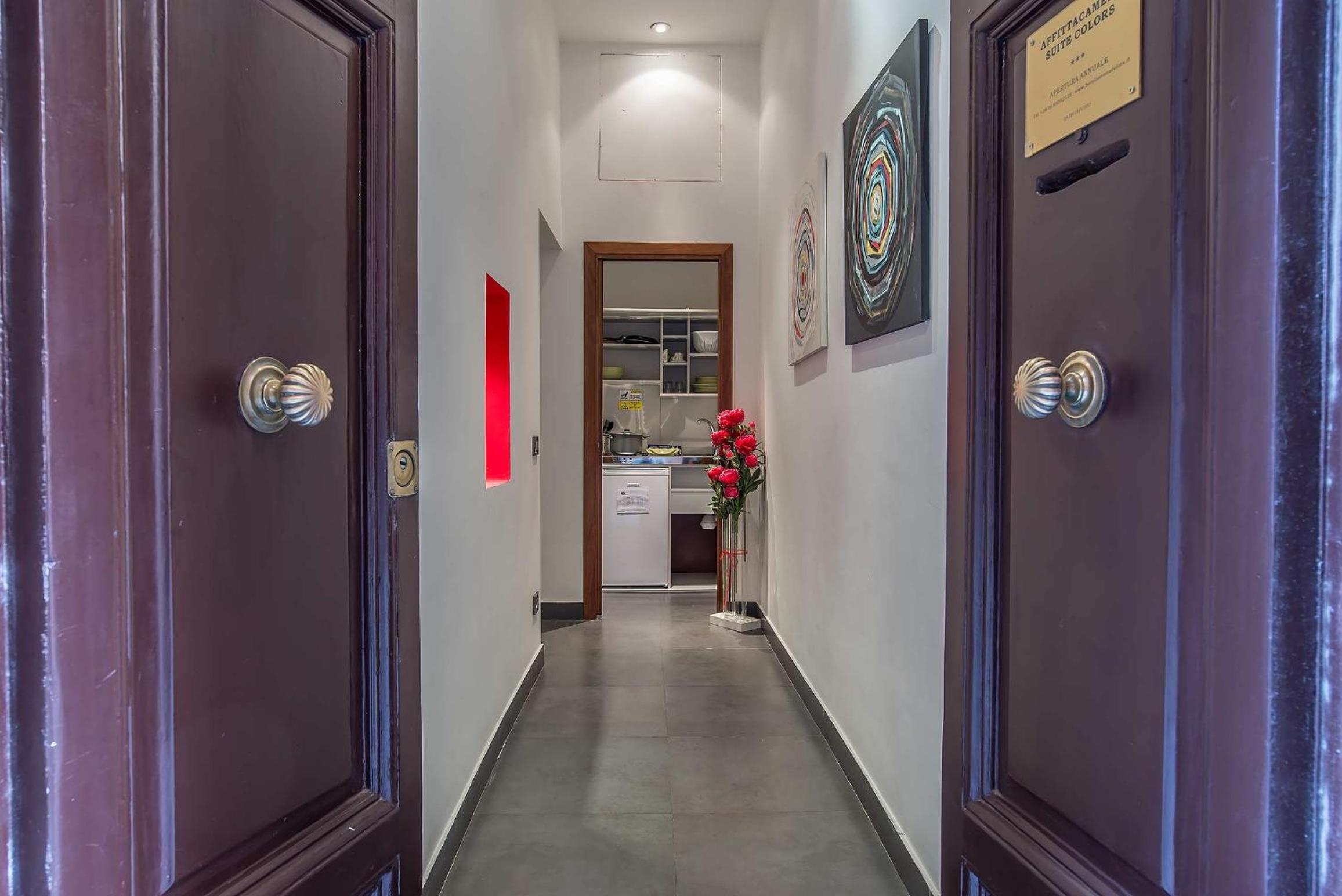 One-Bedroom Apartment - Annex