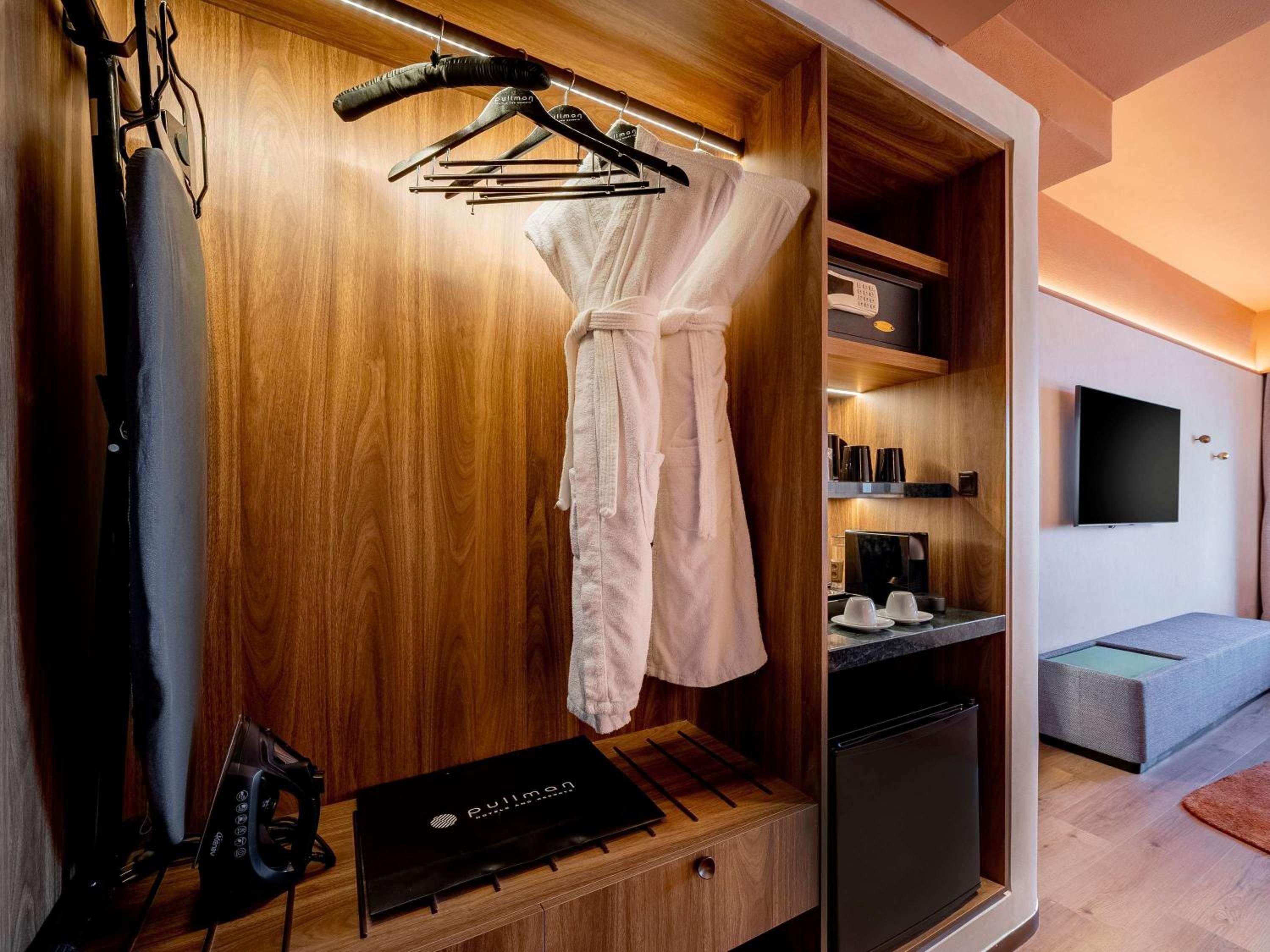 Premium Executive Room with City View