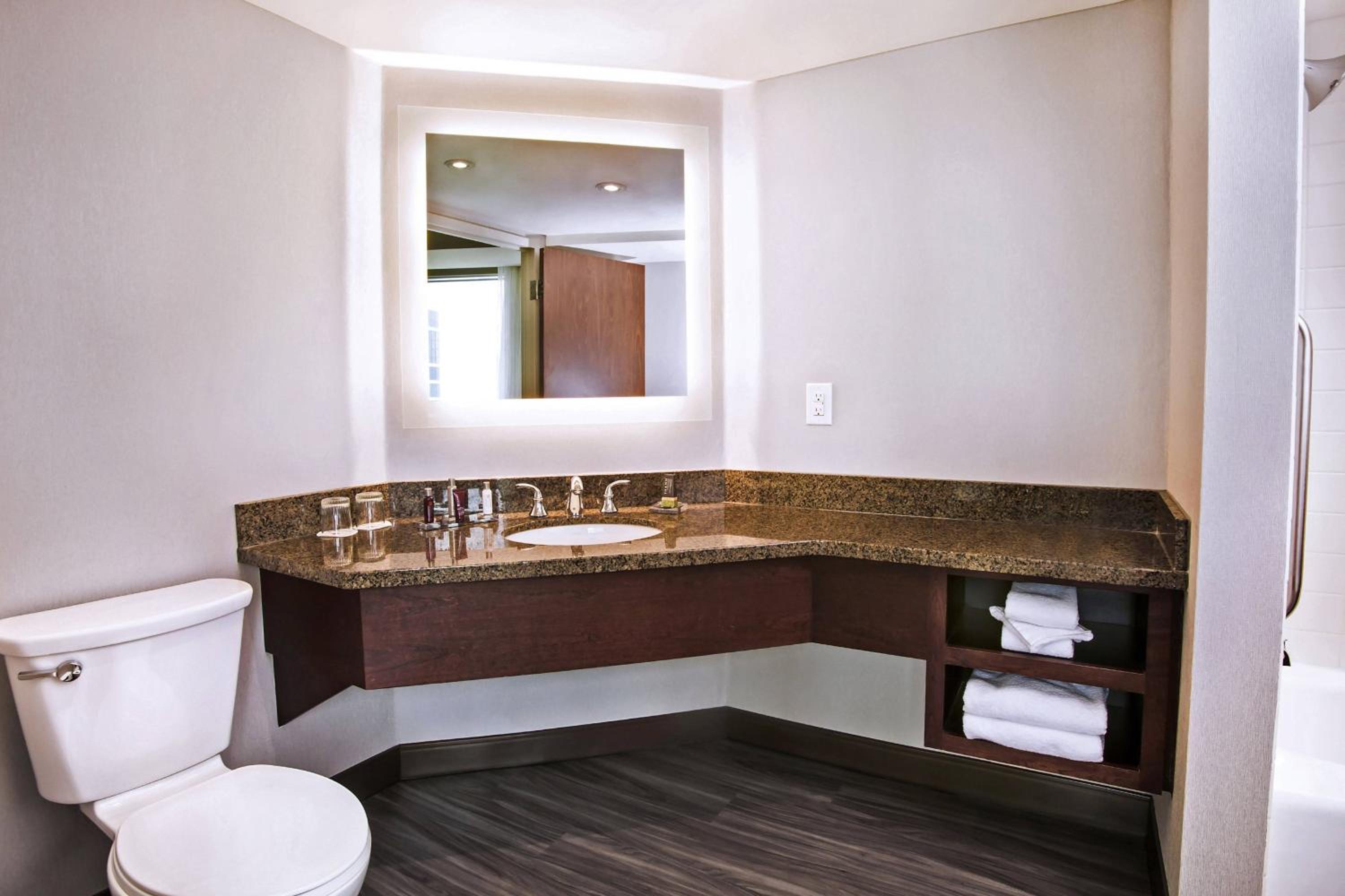 King Room with River View