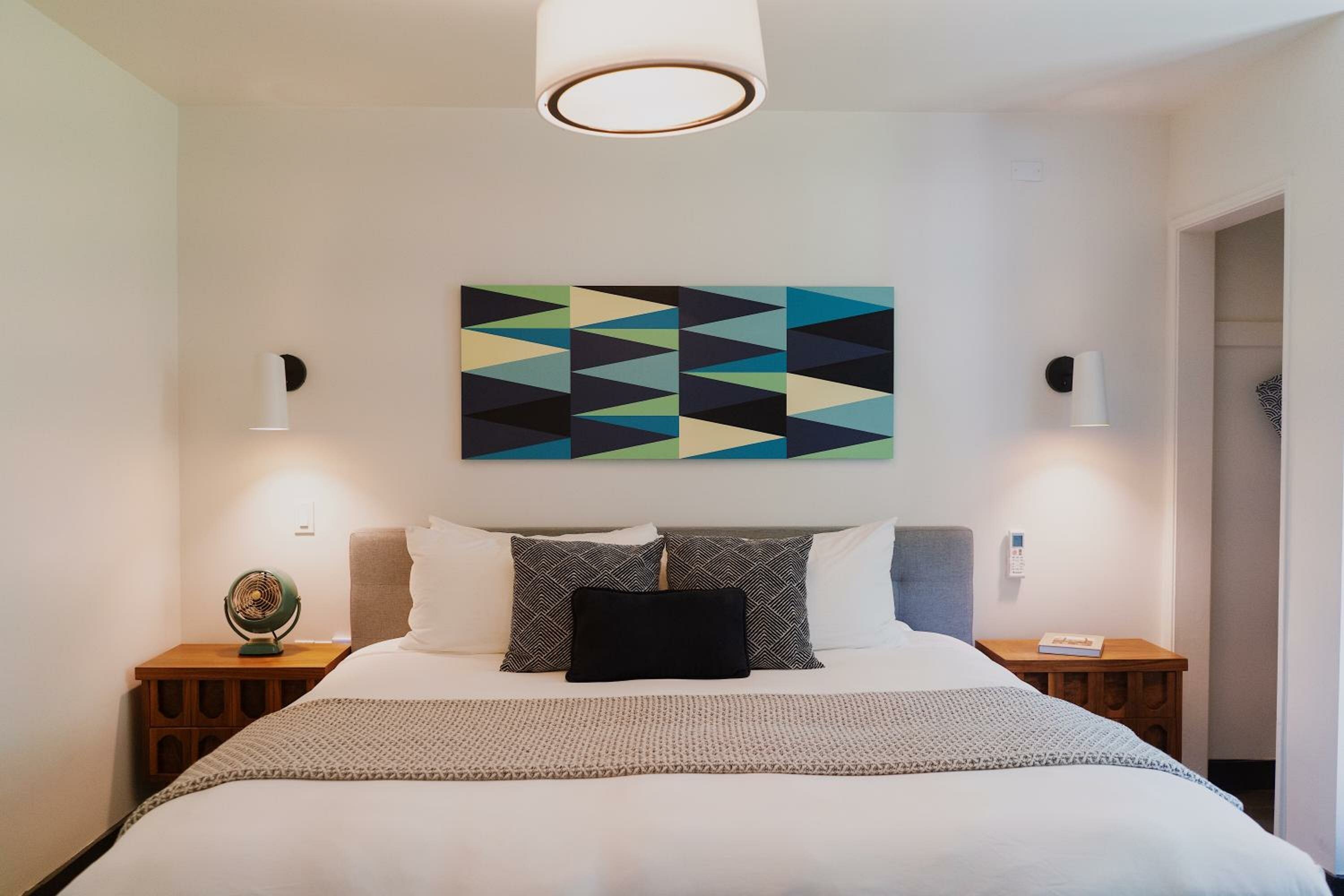 Queen Room