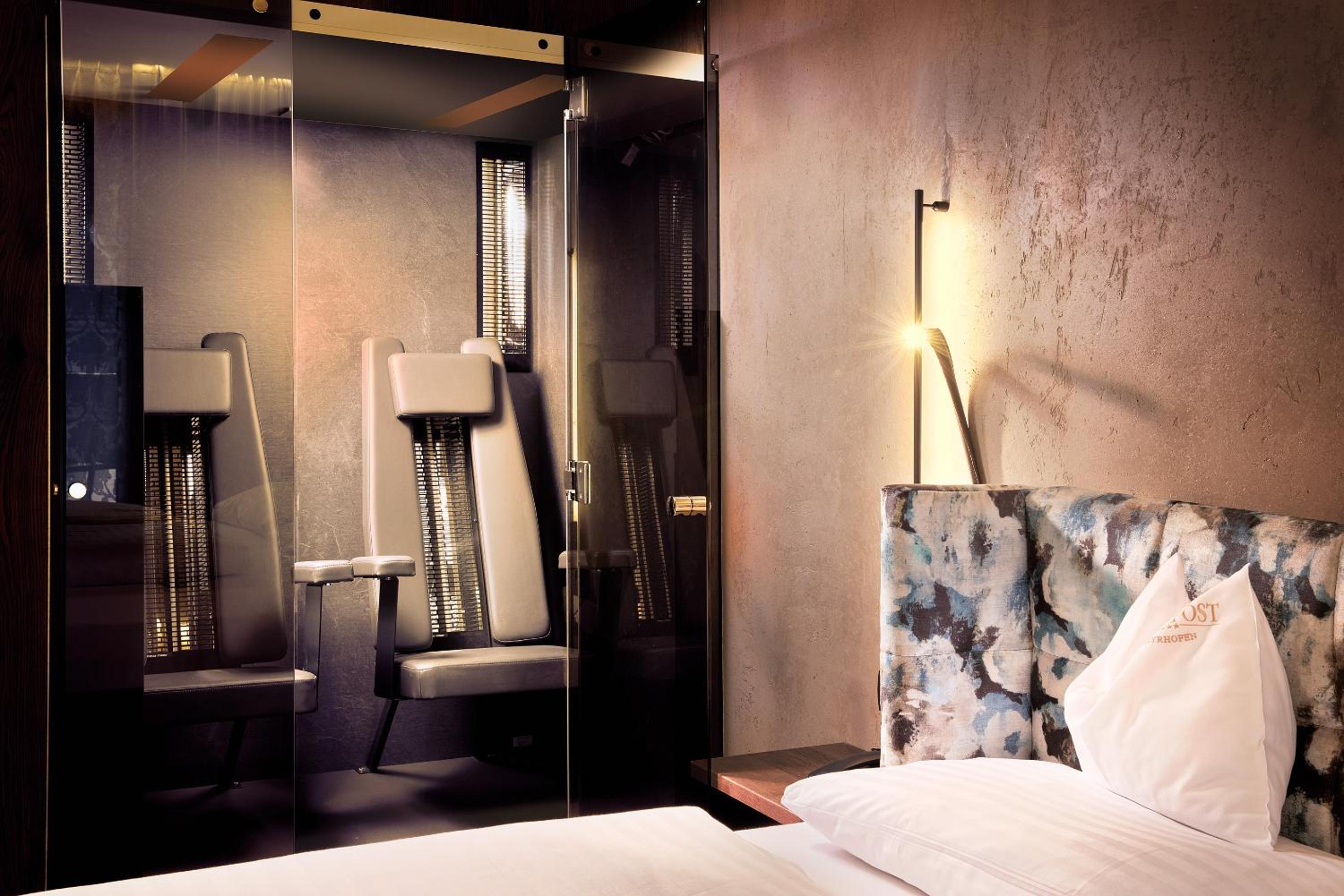 Suite with Pool View