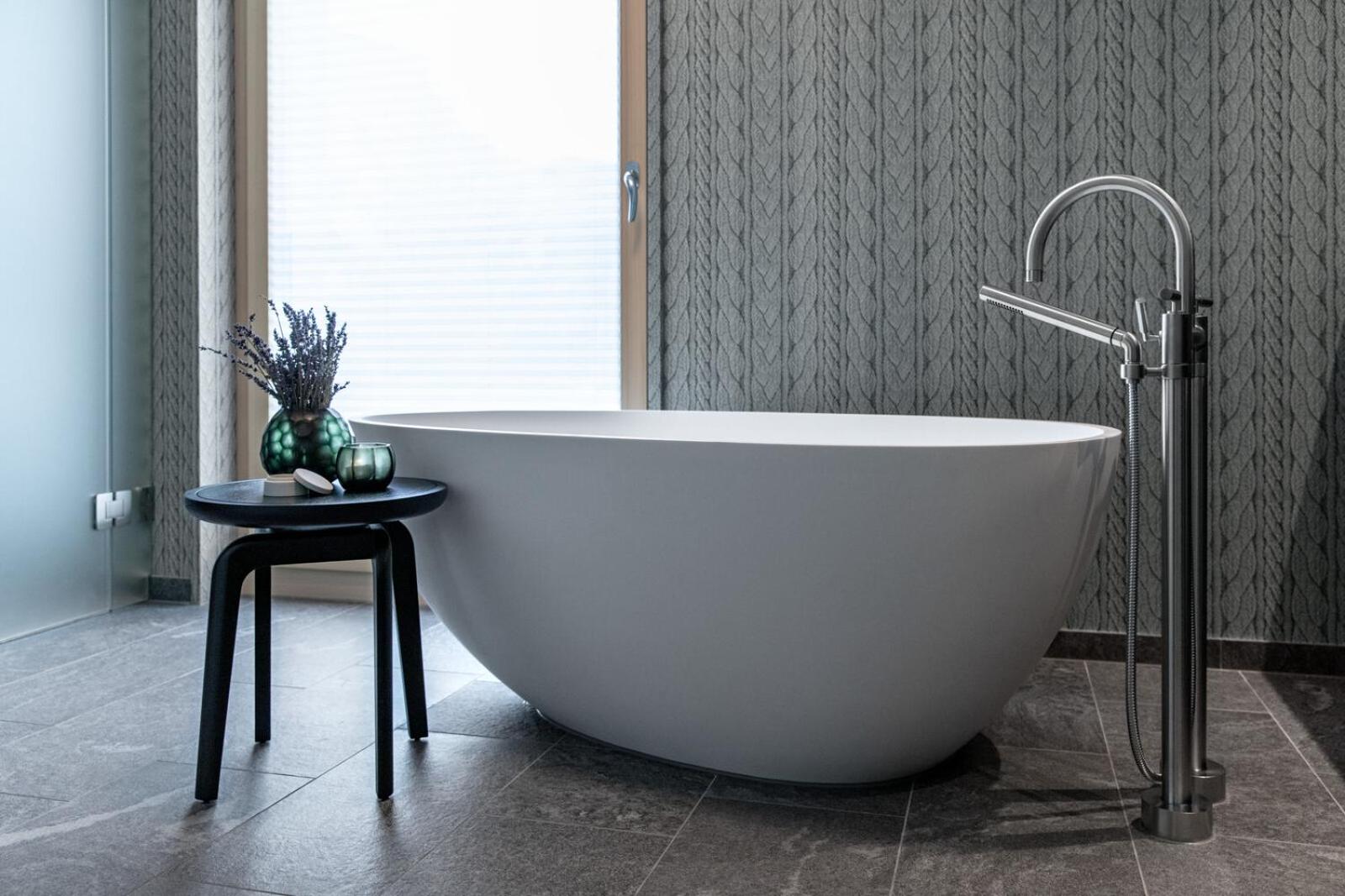 Suite Three-Bedroom Mountain Loft