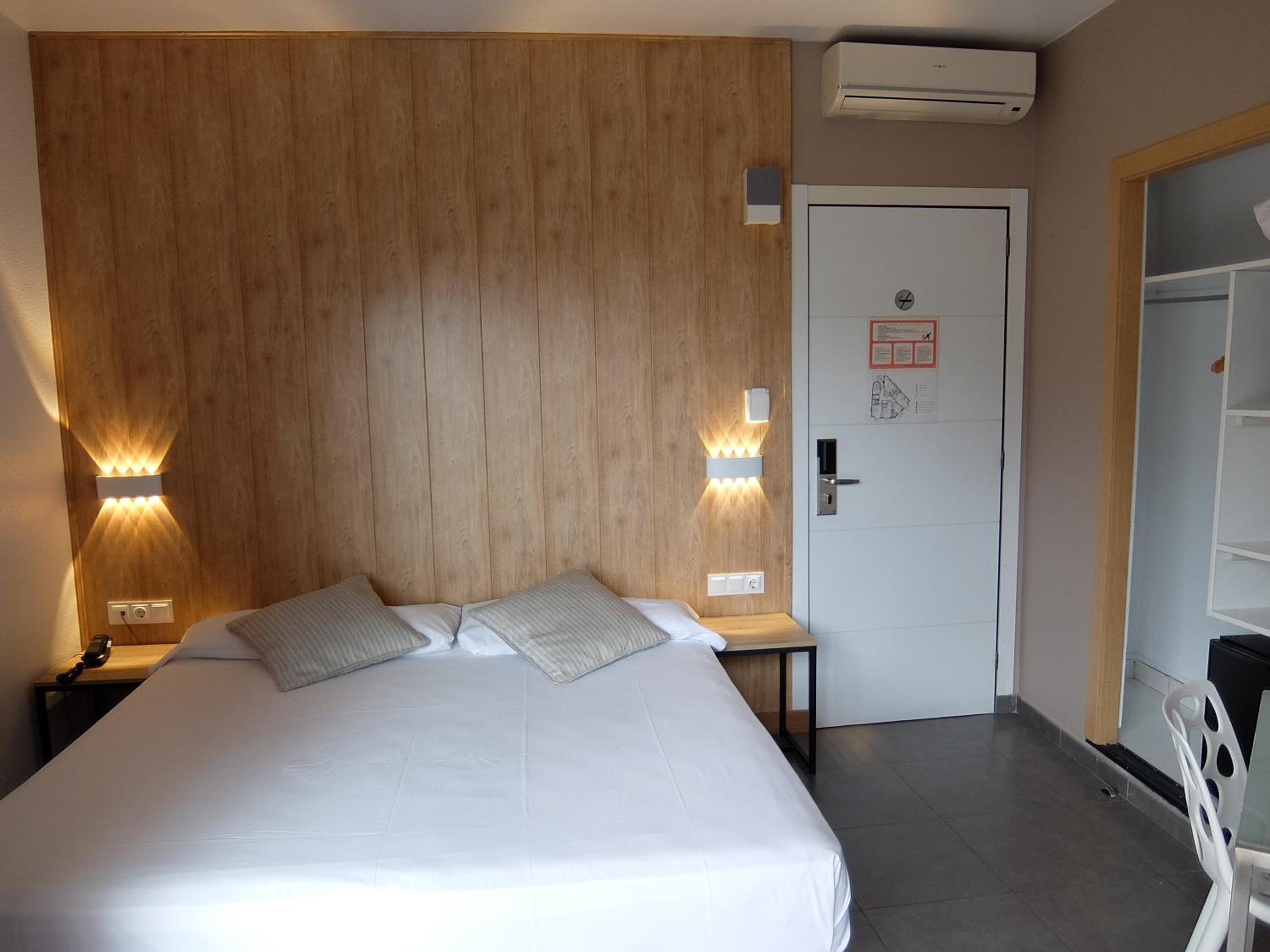 Standard Double or Twin Room with Balcony