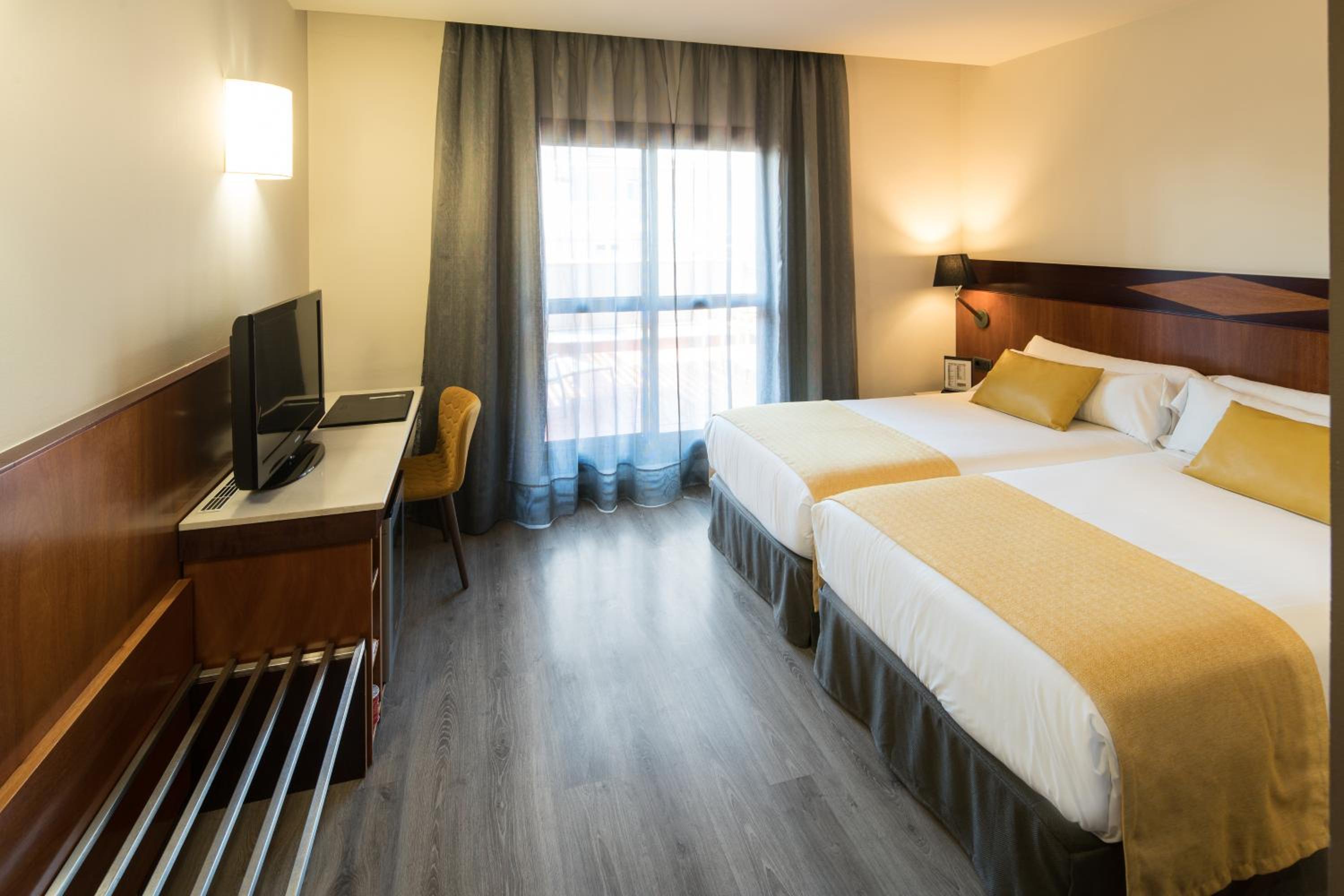 Double Room With Terrace