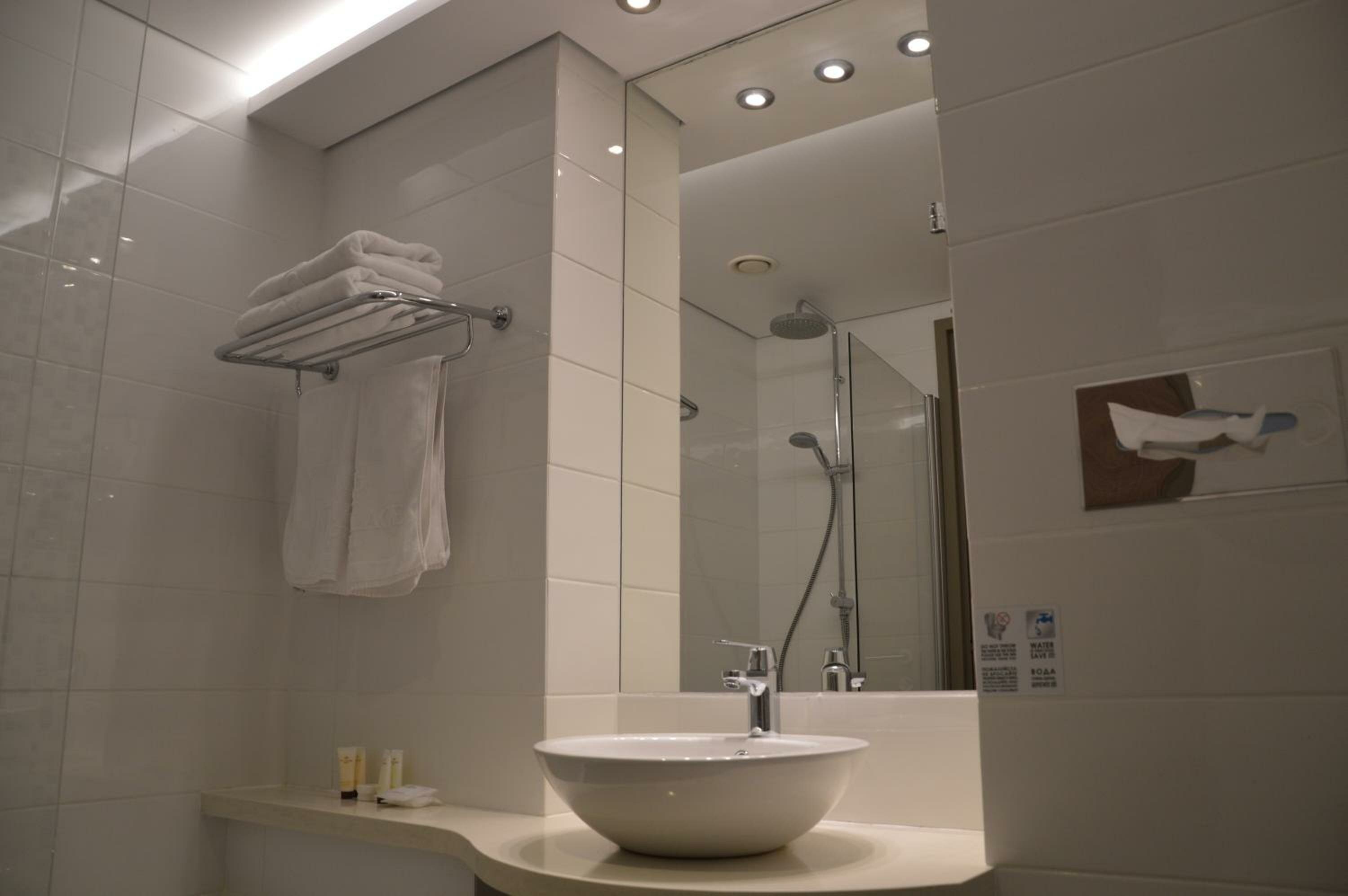 Deluxe Double or Twin Room with Sea View