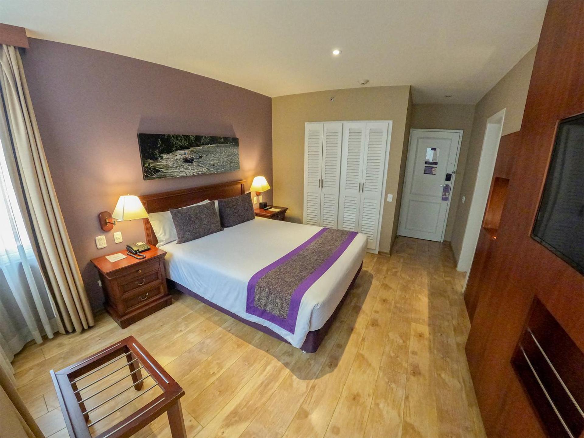 Superior Queen Room