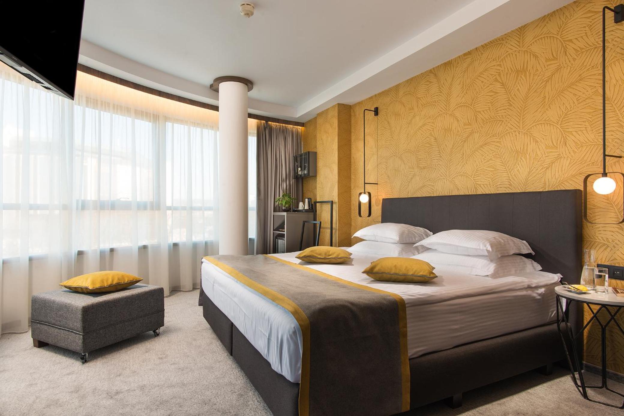  Panoramic Superior room