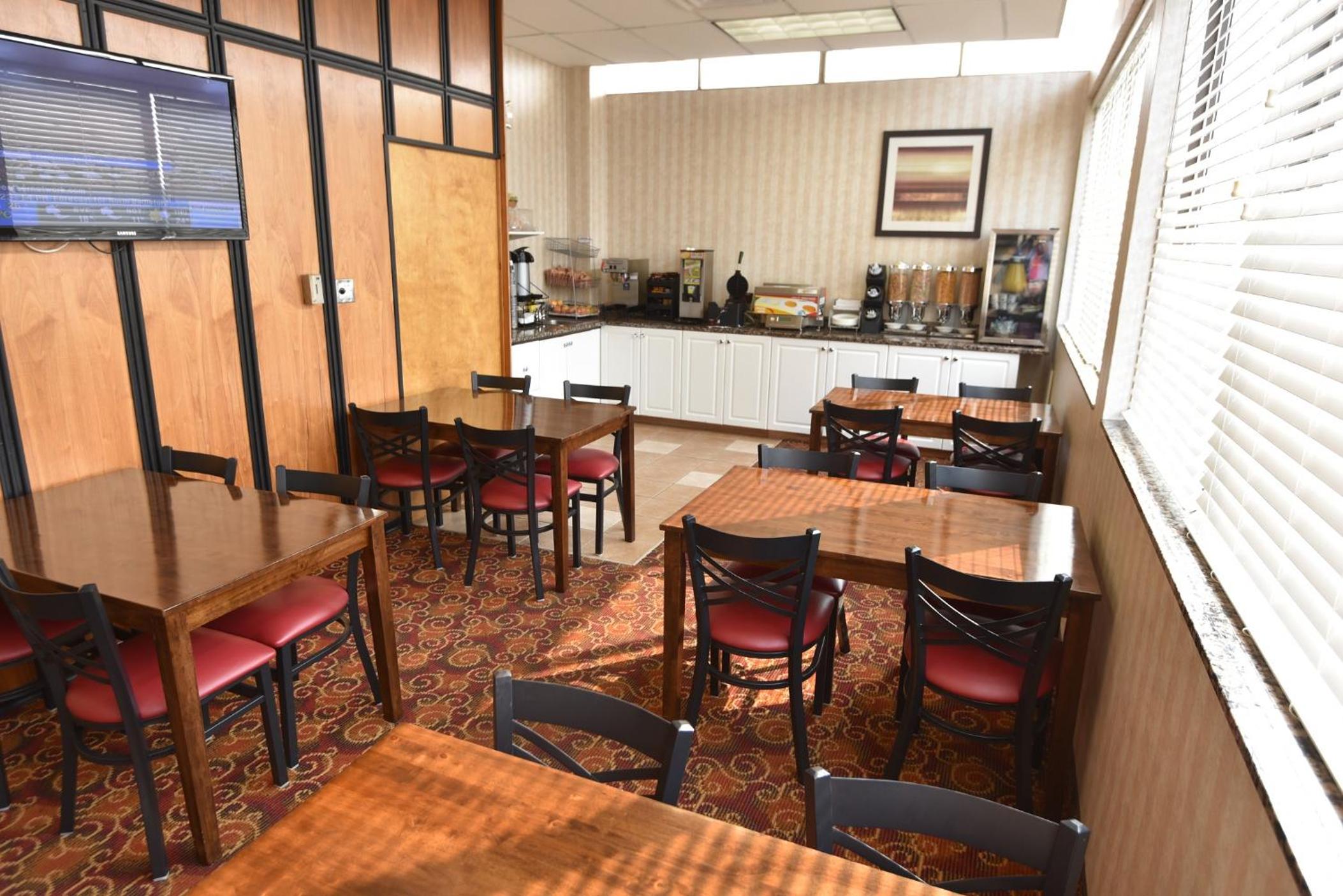 Deluxe Double Room with Two Double Beds - Non-Smoking