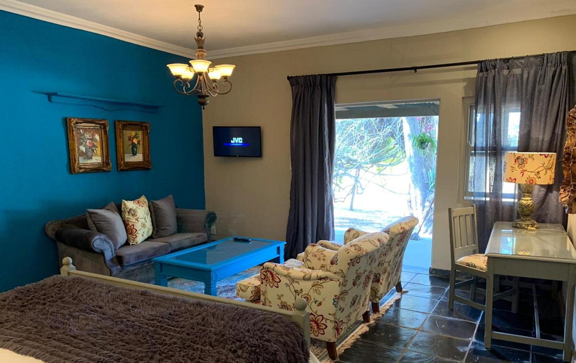 Executive Family Room