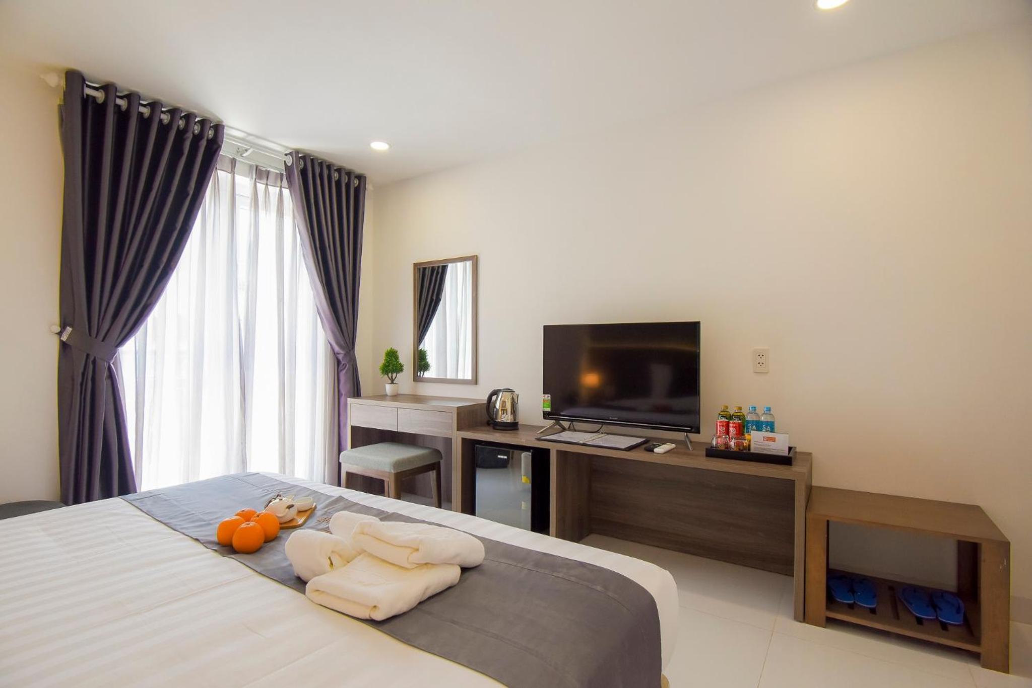 Deluxe Double Room with Balcony