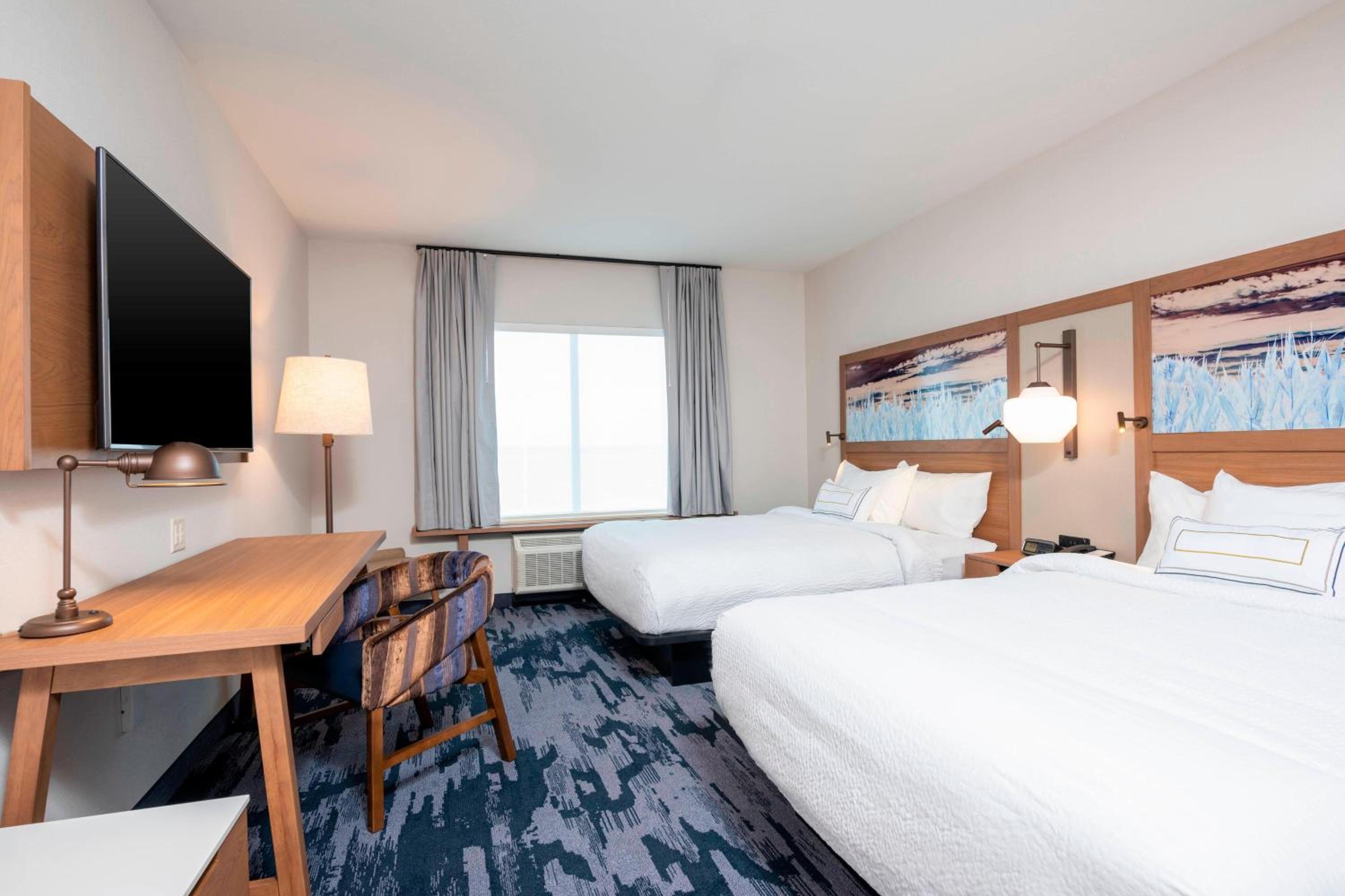 Double Queen Guest Room, Guest room, 2 Queen (Hearing Accessible)