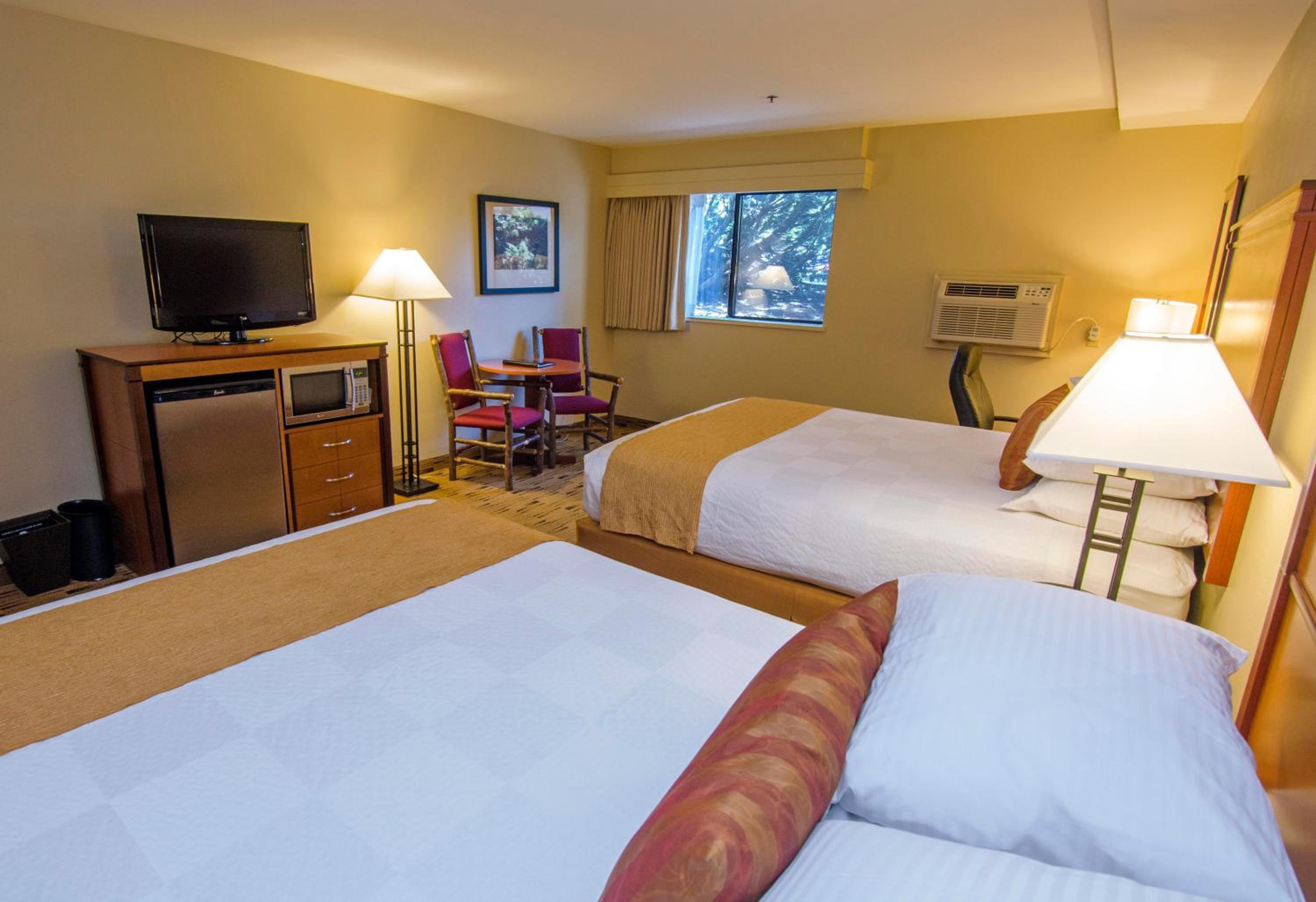 Standard Queen Room with Two Queen Beds - Mobility Accessible - No Pets