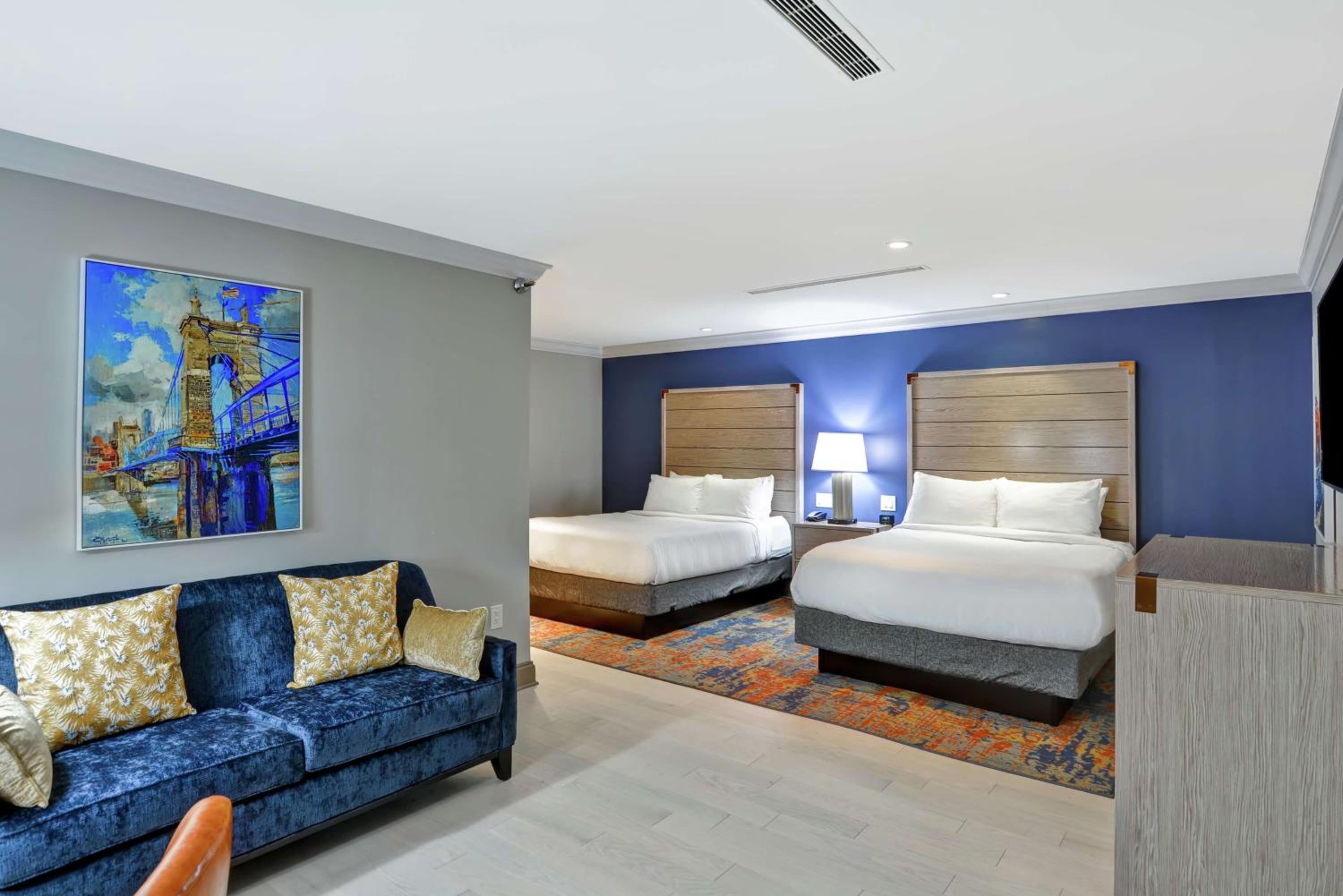 Premium Queen Room with Two Queen Beds