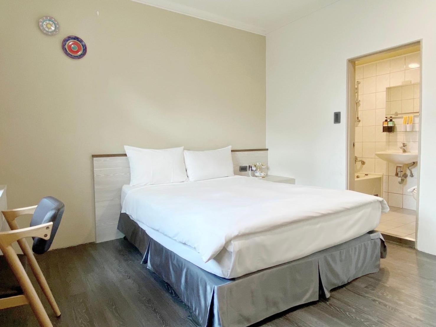 Superior Double Room with Bath